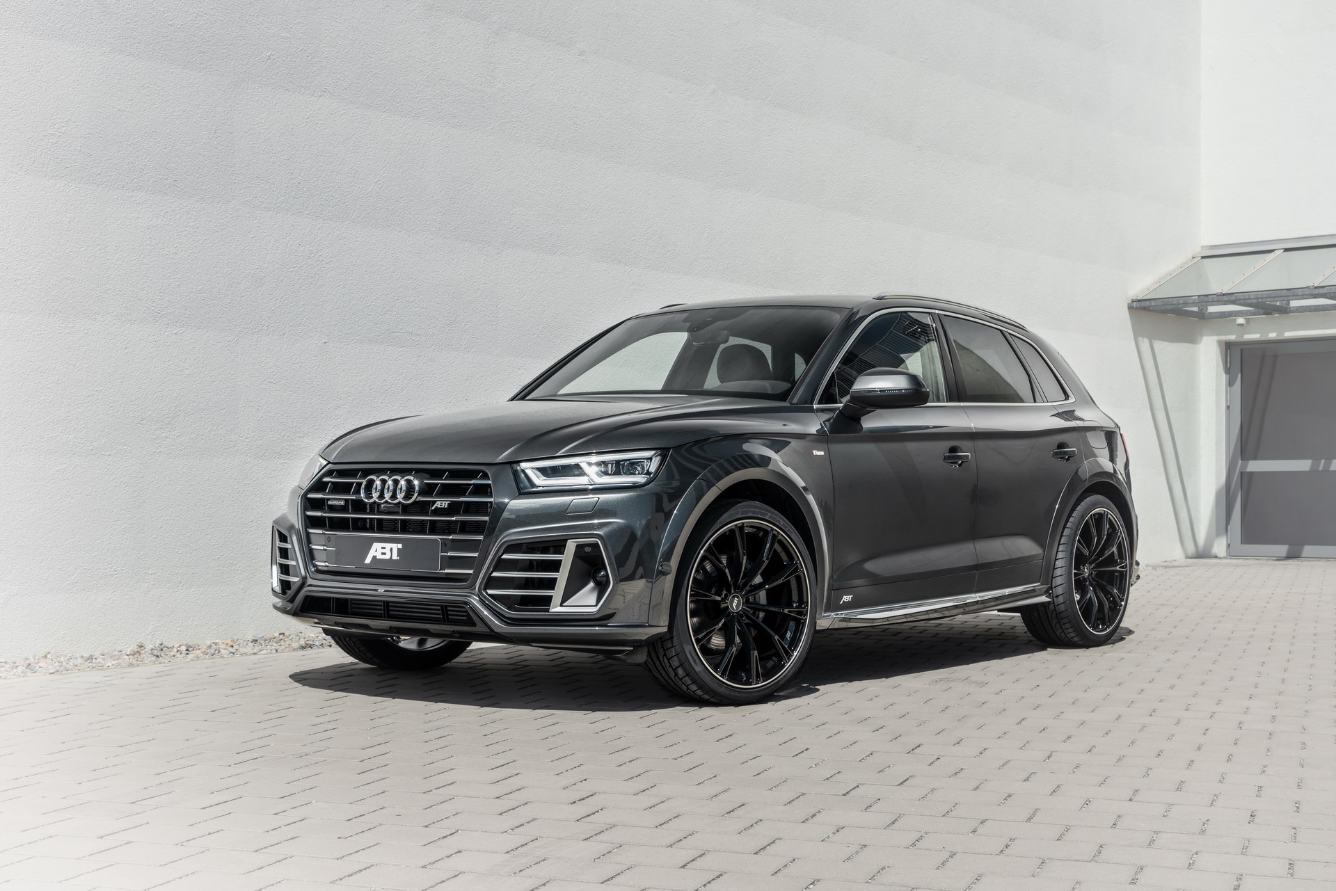 Audi Q5 TFSI e Quattro Gets ABT Aero Kit, Power Upgrade