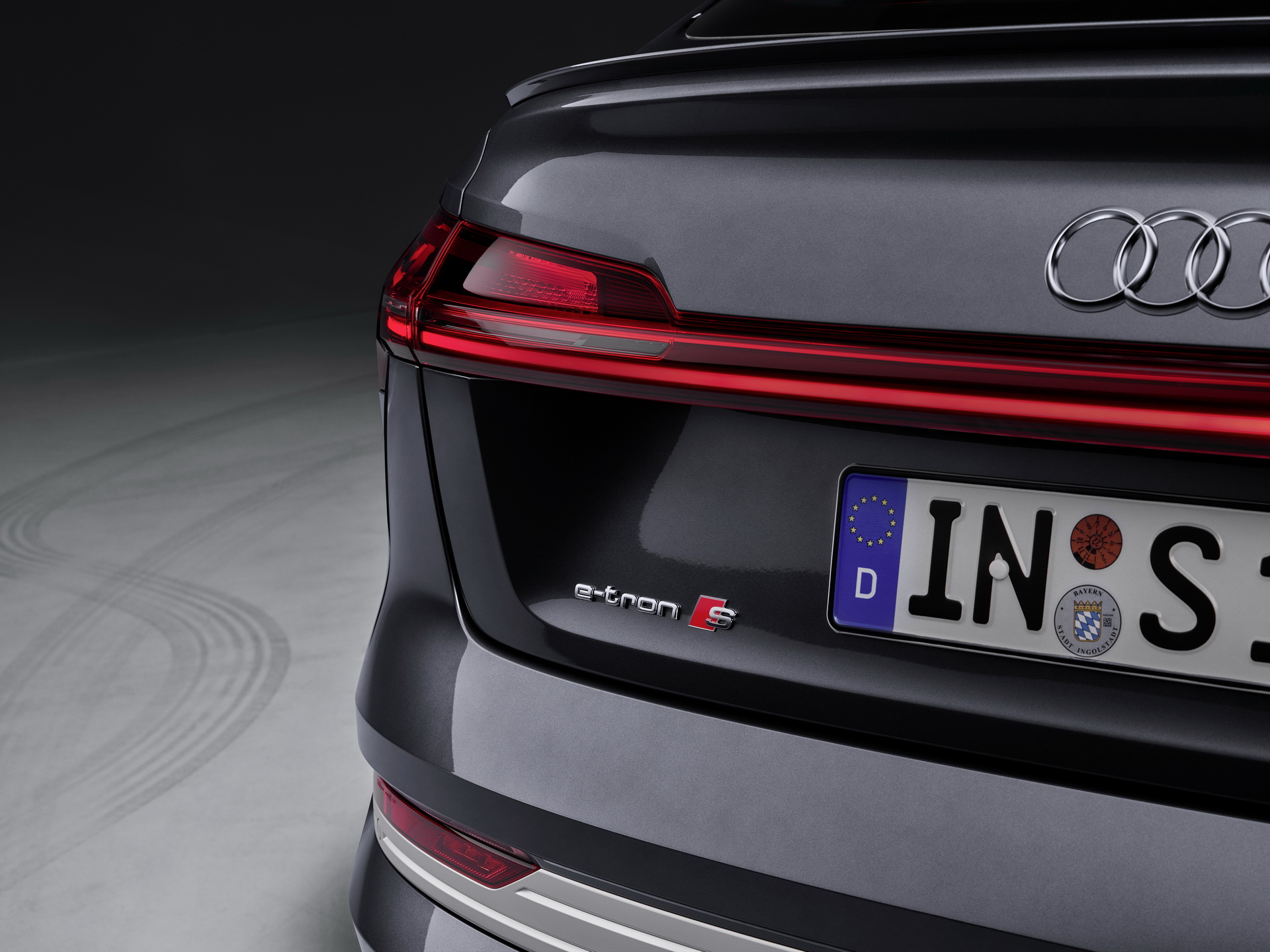 Audi’s Flagship E-Tron S Goes On Sale With Three Electric Motors And Up To 496 HP