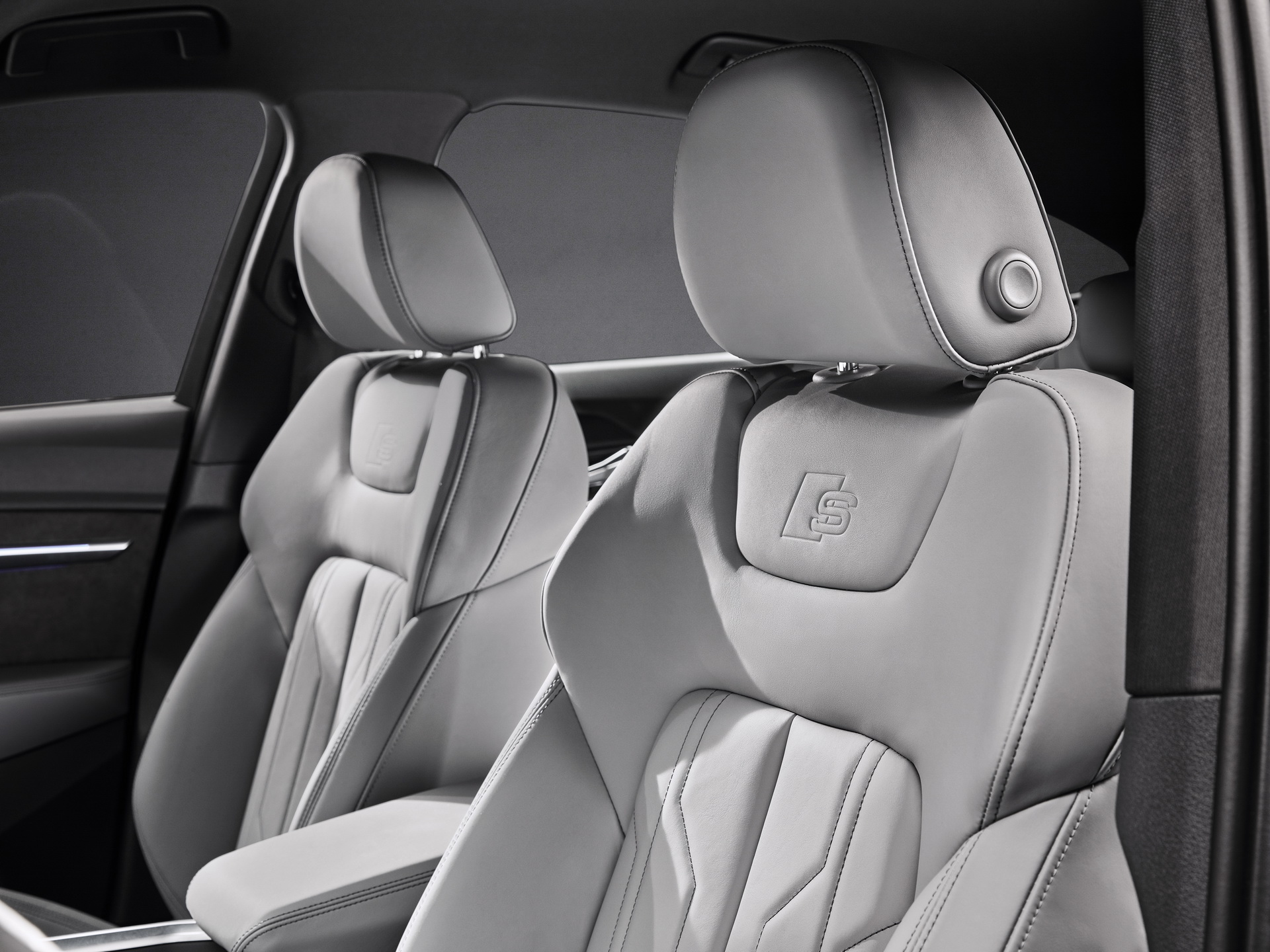 Audi’s Flagship E-Tron S Goes On Sale With Three Electric Motors And Up To 496 HP