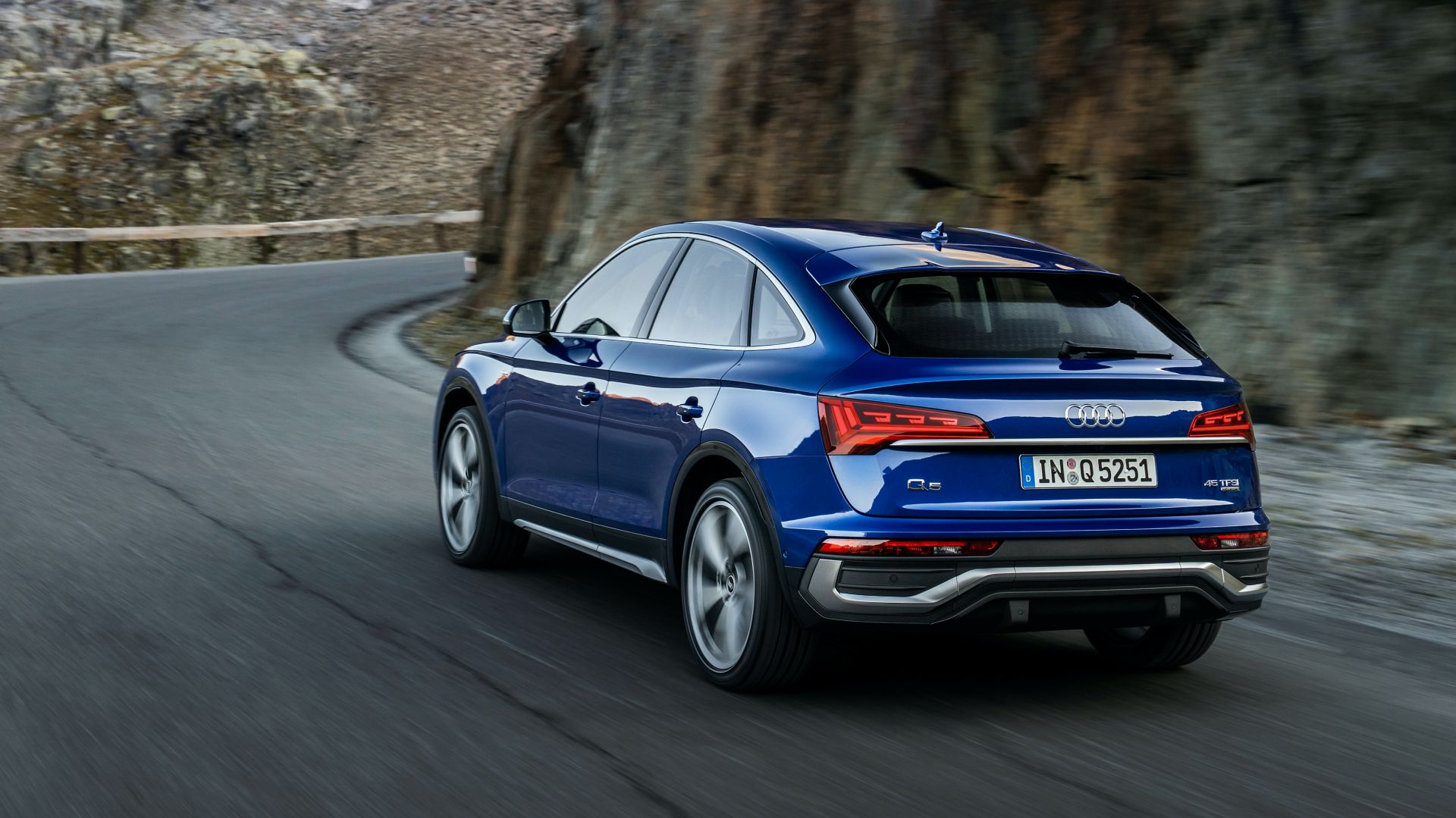 2021 Audi Q5 Sportback Debuts As The Regular Q5’s Trendier Sibling