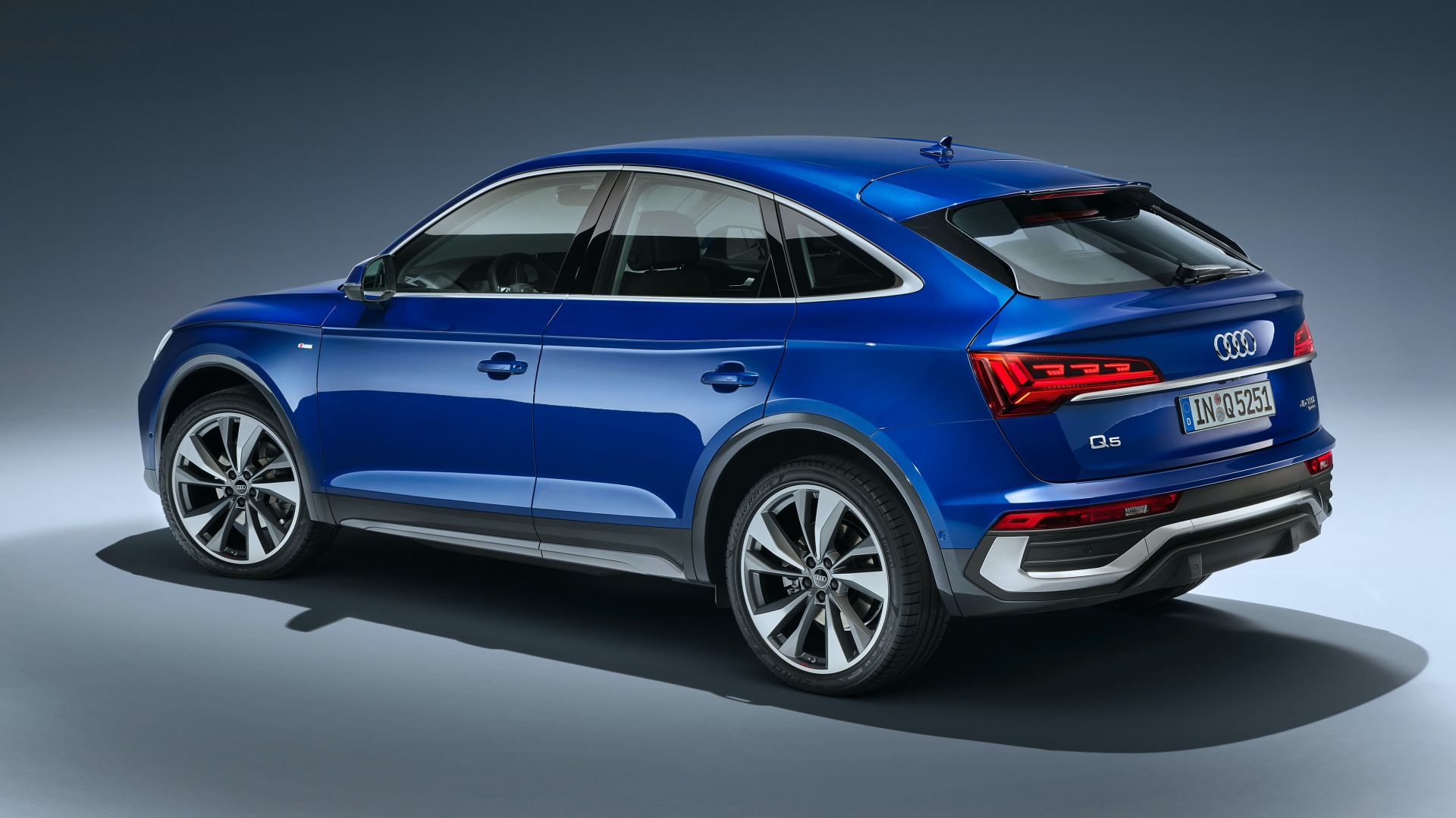 2021 Audi Q5 Sportback Debuts As The Regular Q5’s Trendier Sibling