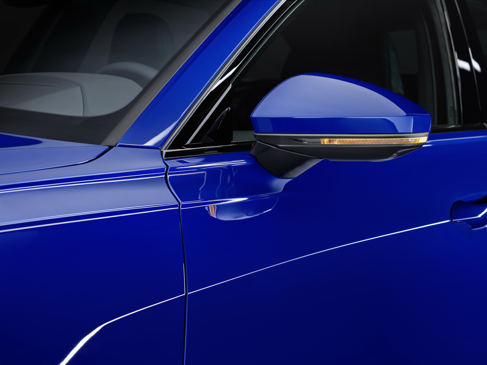 Audi’s Gorgeous New RS6 Avant ‘Tribute’ Edition Pay Homages To The Original RS2 Avant