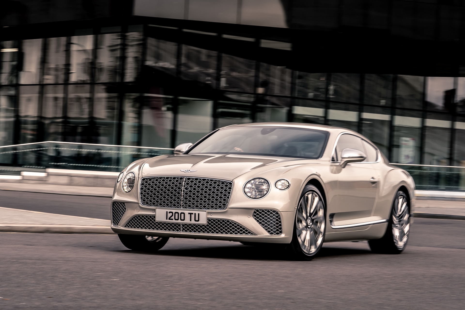 2021 Bentley Continental GT Mulliner Revealed As Series’ New Luxury Pinnacle