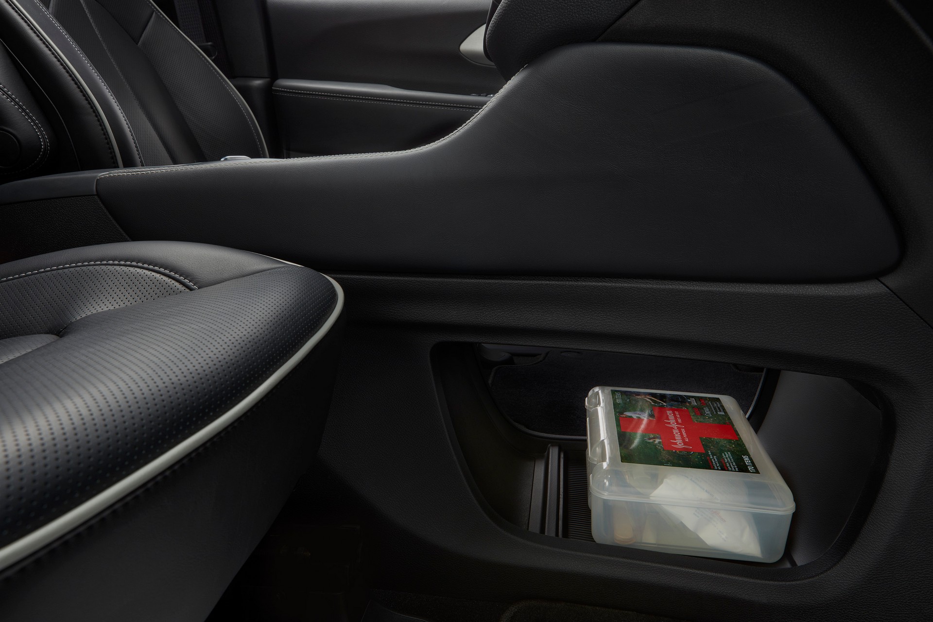 Facelifted 2021 Chrysler Pacifica Starts At $35,045