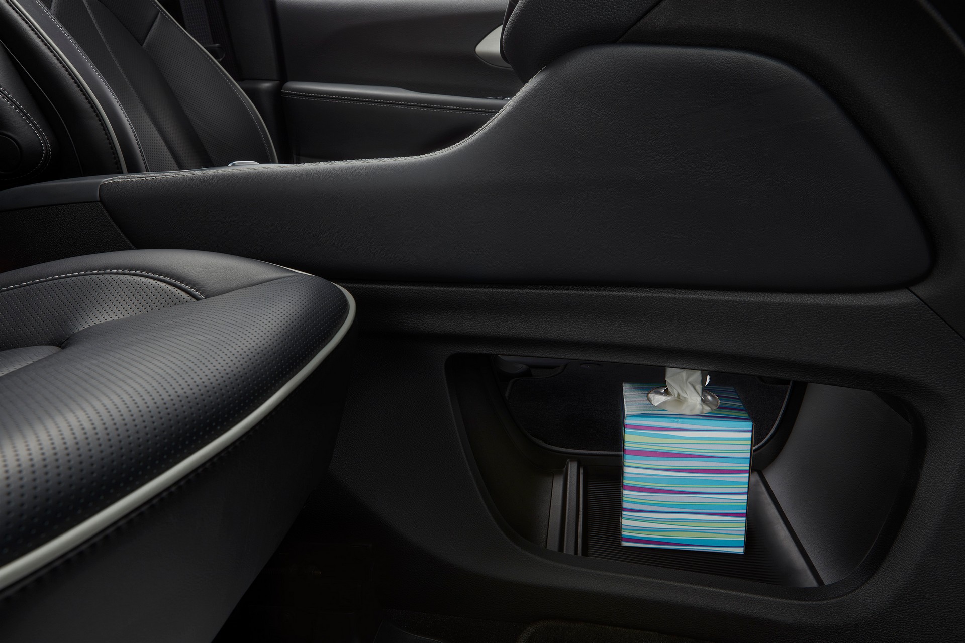 Facelifted 2021 Chrysler Pacifica Starts At $35,045