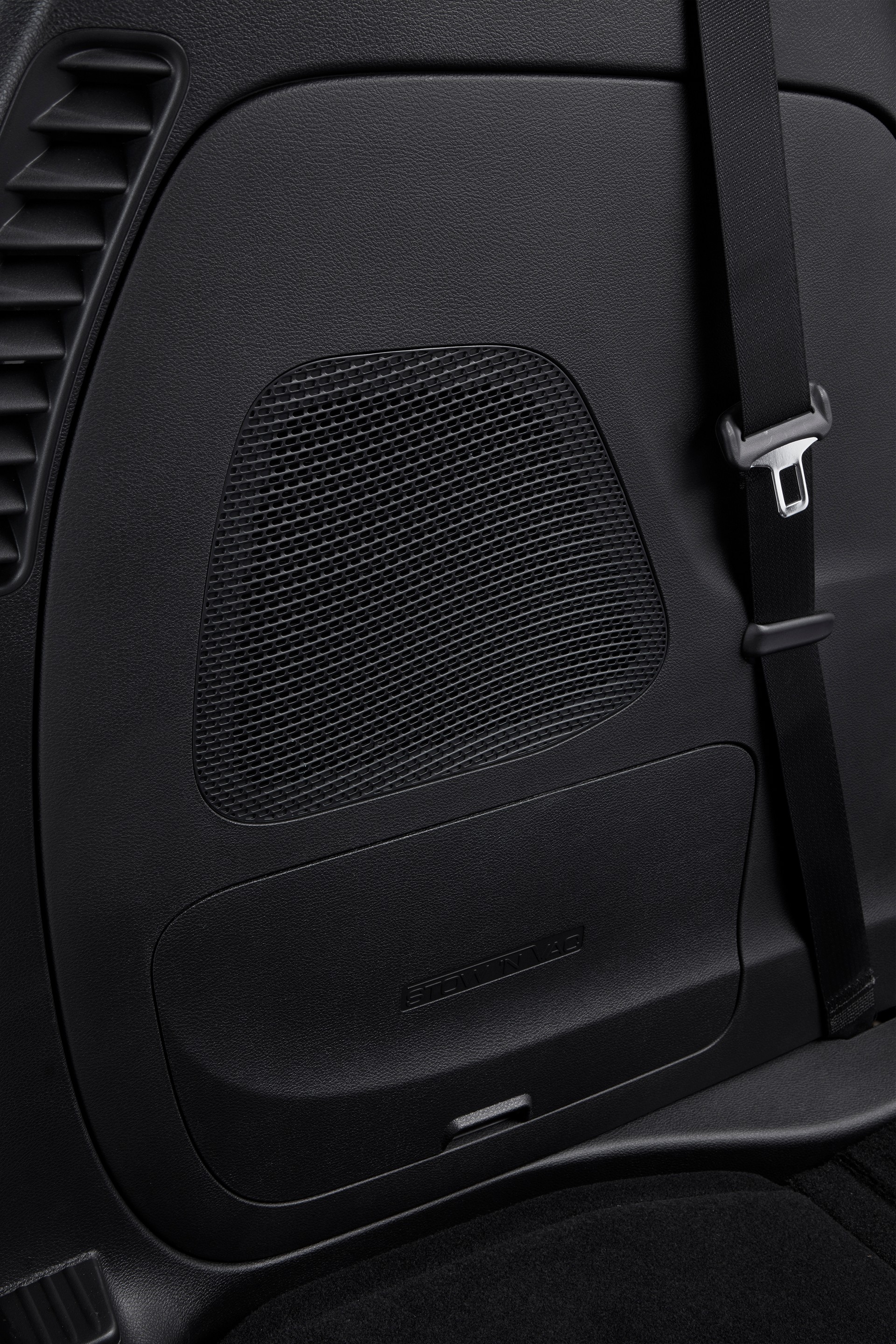 Facelifted 2021 Chrysler Pacifica Starts At $35,045