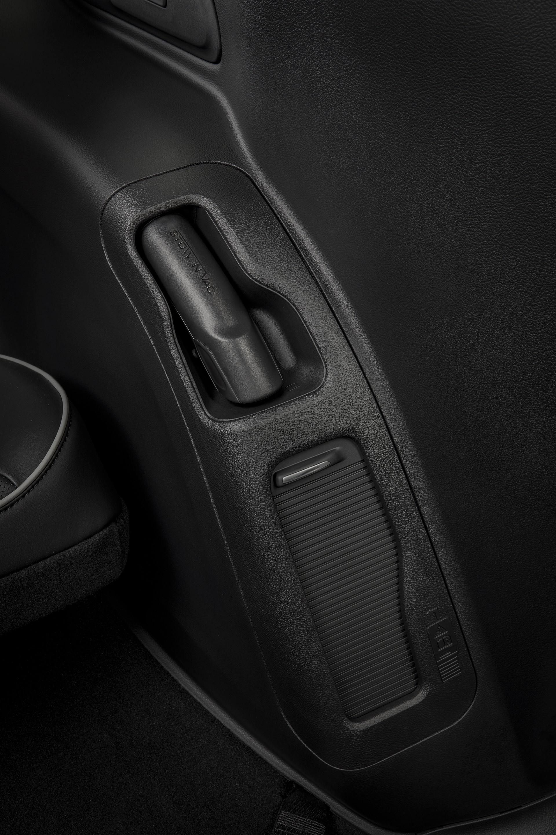 Facelifted 2021 Chrysler Pacifica Starts At $35,045