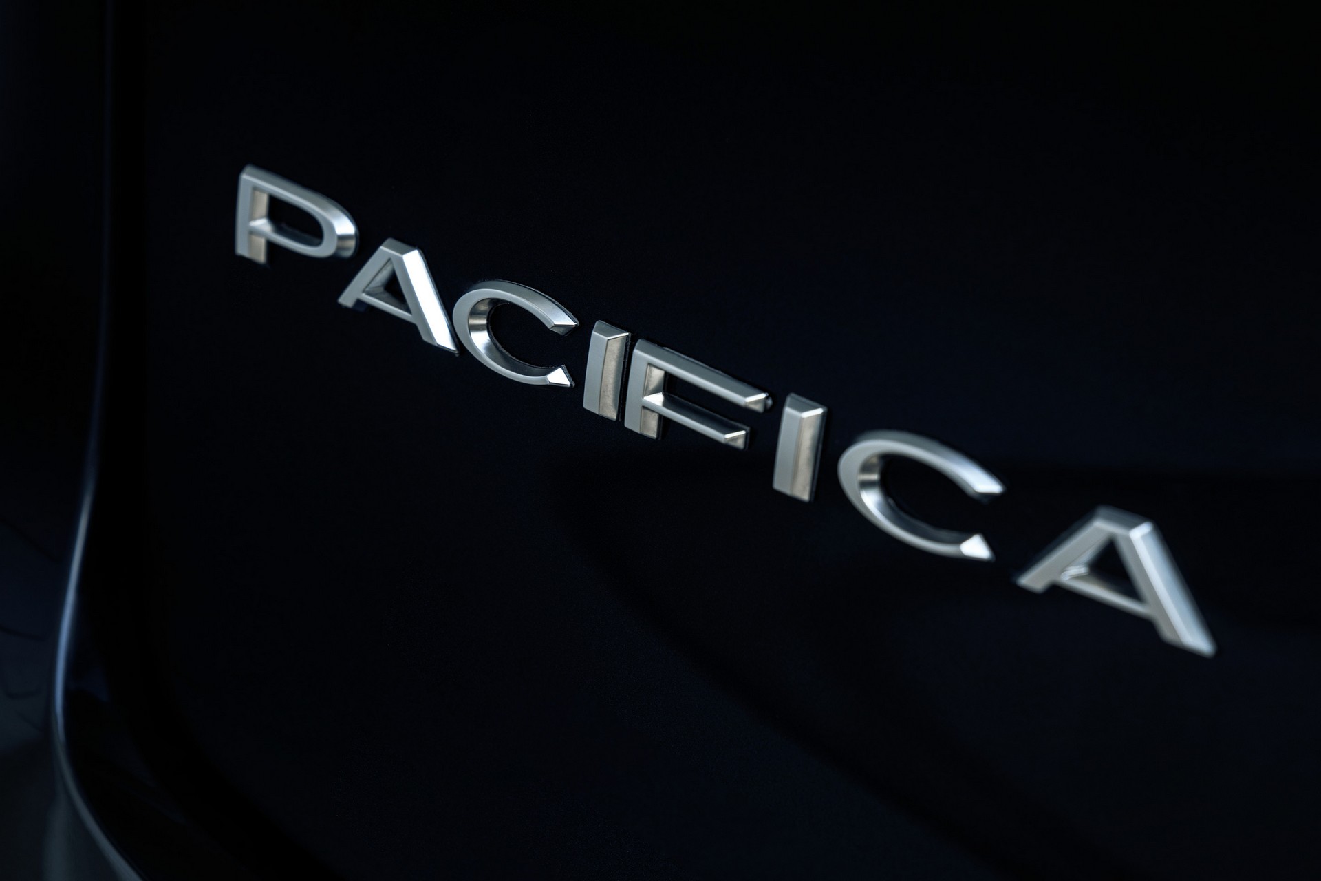 Facelifted 2021 Chrysler Pacifica Starts At $35,045