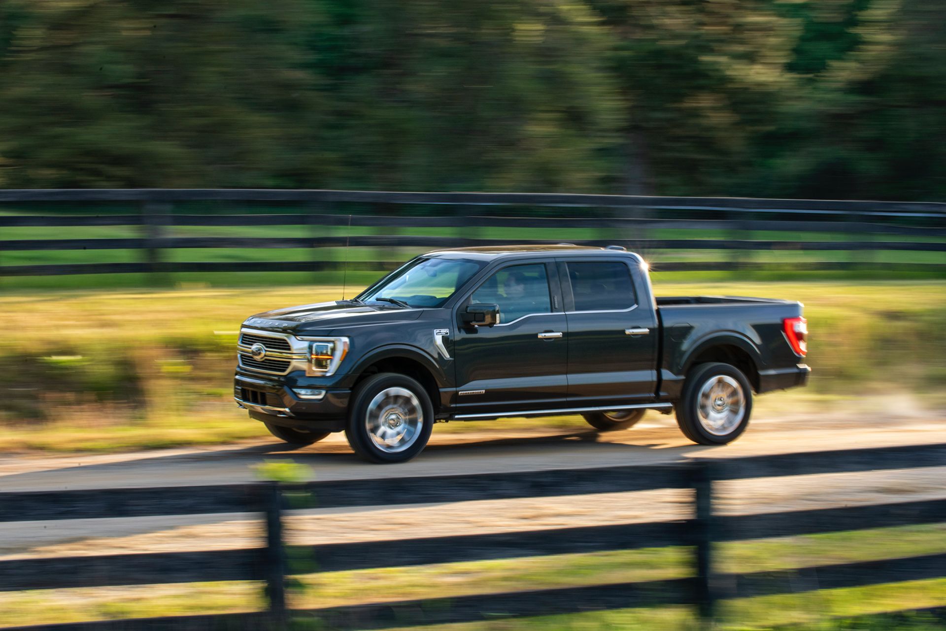 2021 Ford F-150 Offers Class-Leading Towing And Hauling Ratings, 430 HP Hybrid Model