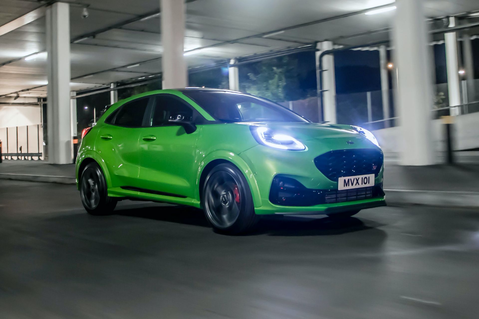 197 HP Ford Puma ST Breaks Cover, Does 0-62 MPH In 6.7 Seconds
