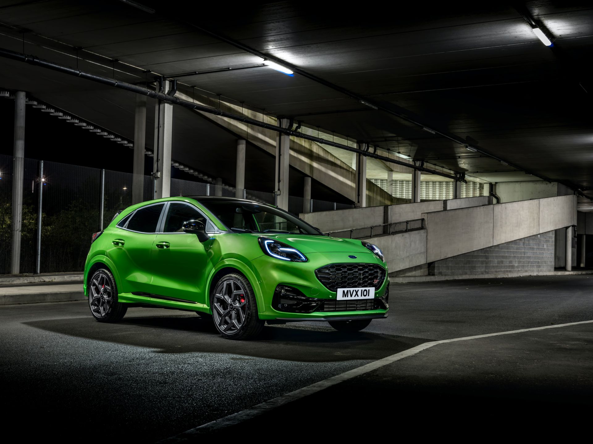 197 HP Ford Puma ST Breaks Cover, Does 0-62 MPH In 6.7 Seconds