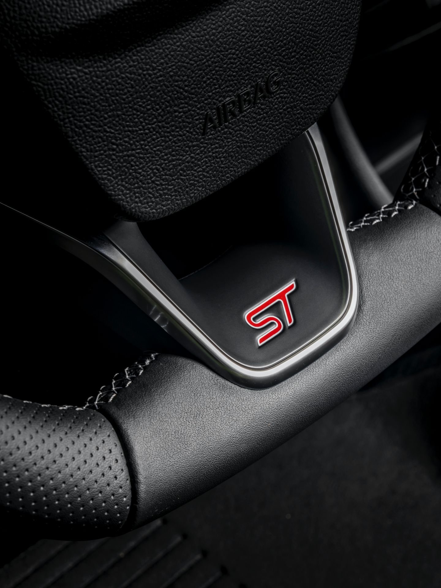 197 HP Ford Puma ST Breaks Cover, Does 0-62 MPH In 6.7 Seconds