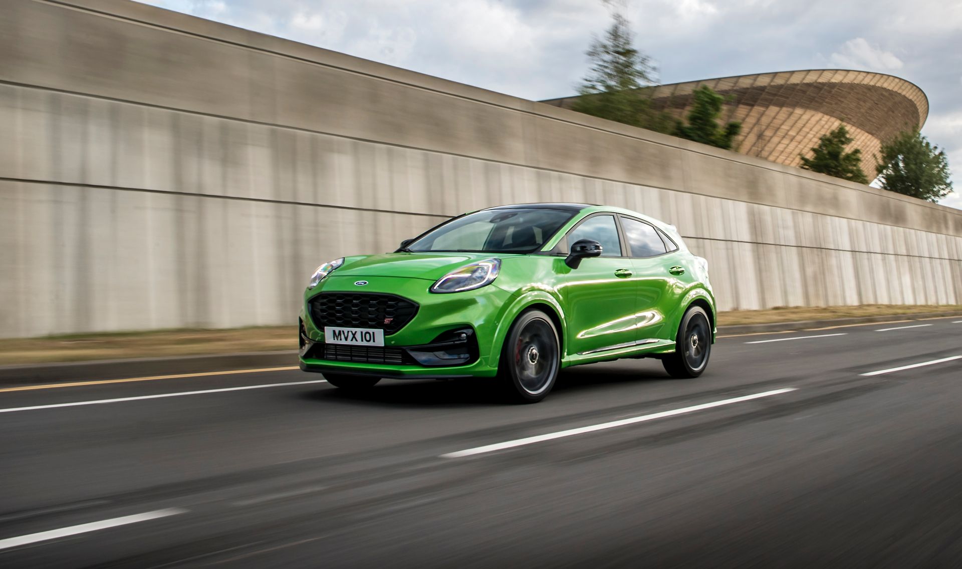 197 HP Ford Puma ST Breaks Cover, Does 0-62 MPH In 6.7 Seconds