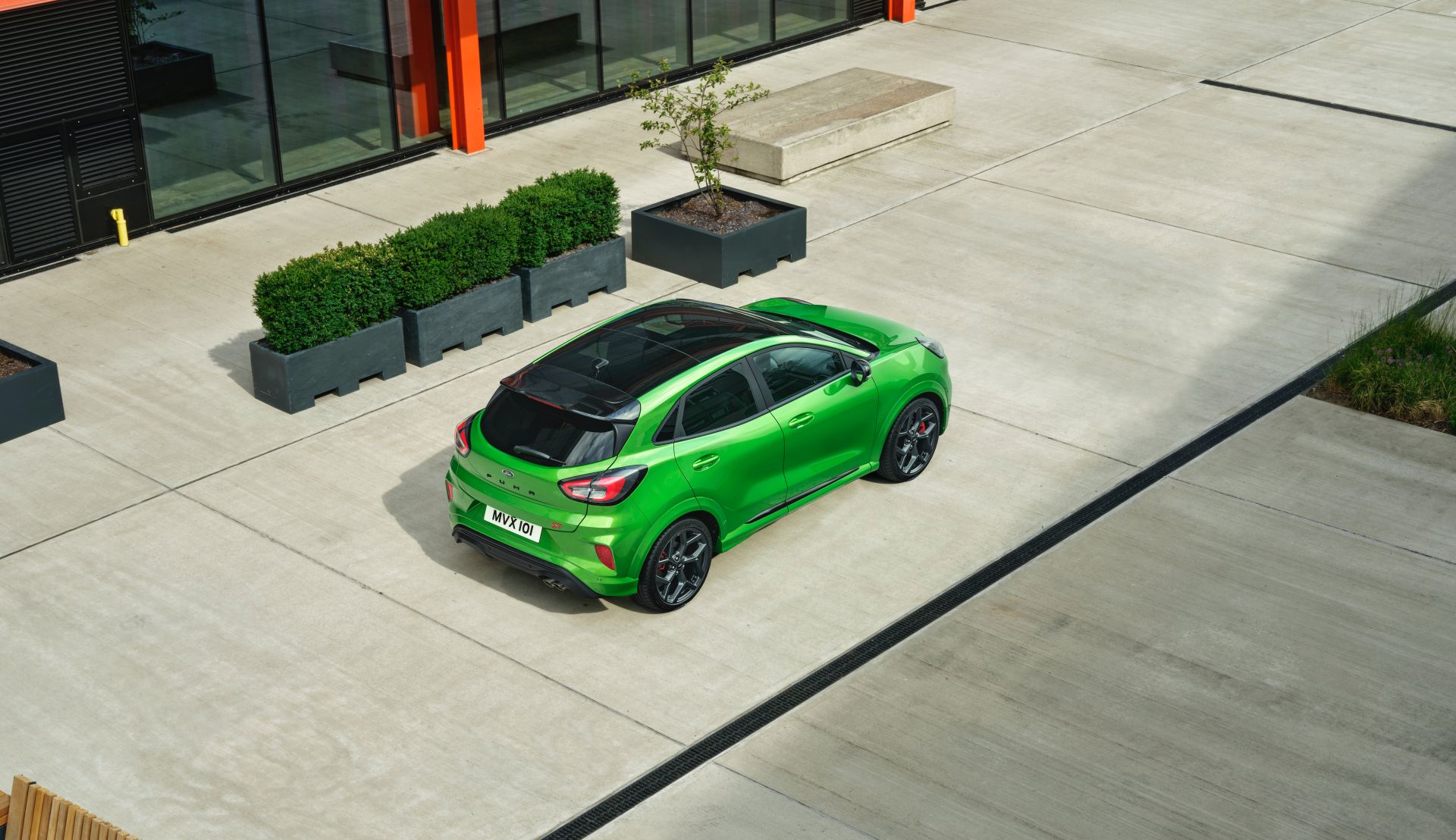 197 HP Ford Puma ST Breaks Cover, Does 0-62 MPH In 6.7 Seconds