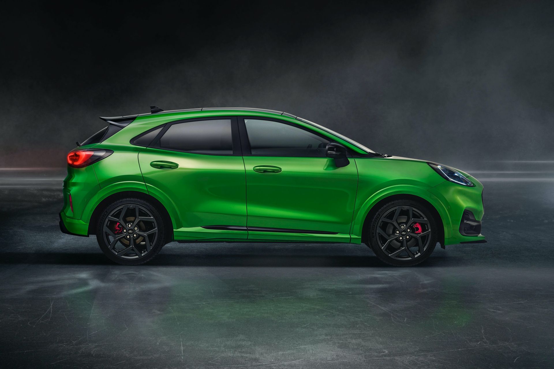 197 HP Ford Puma ST Breaks Cover, Does 0-62 MPH In 6.7 Seconds