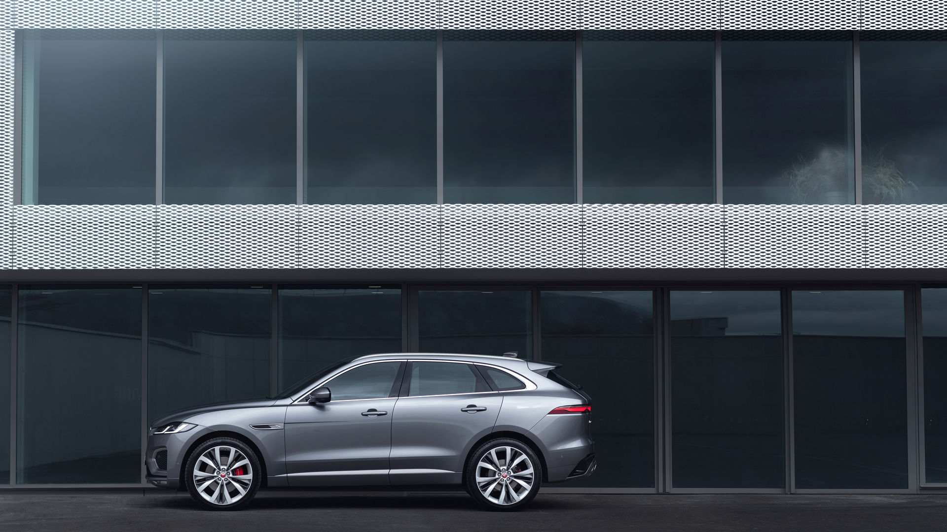 The 2021 Jaguar F-Pace Gets A Meaningful Nip And Tuck, Plus New Tech