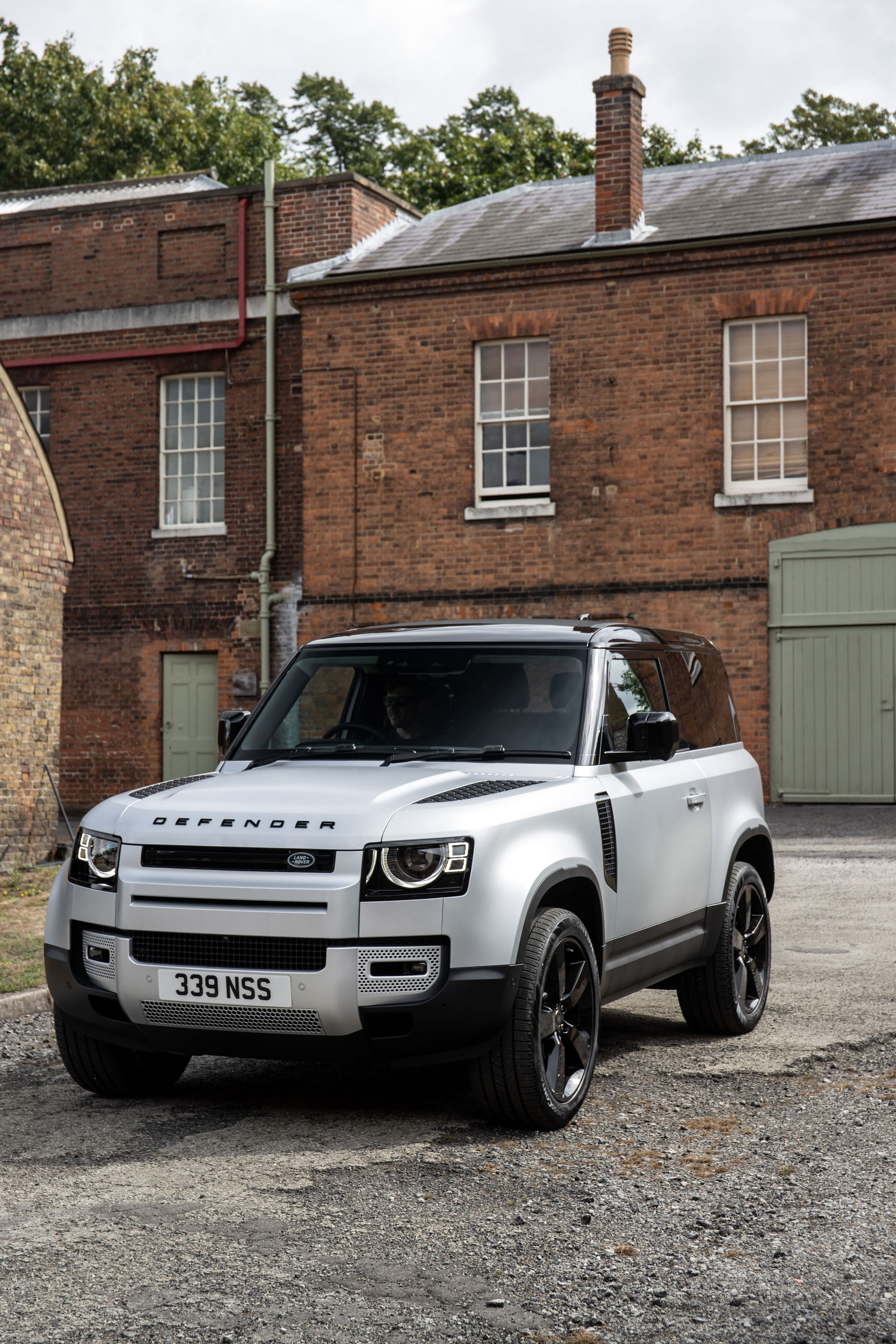 Land Rover Defender Gets New Plug-In Hybrid And Diesel Variants