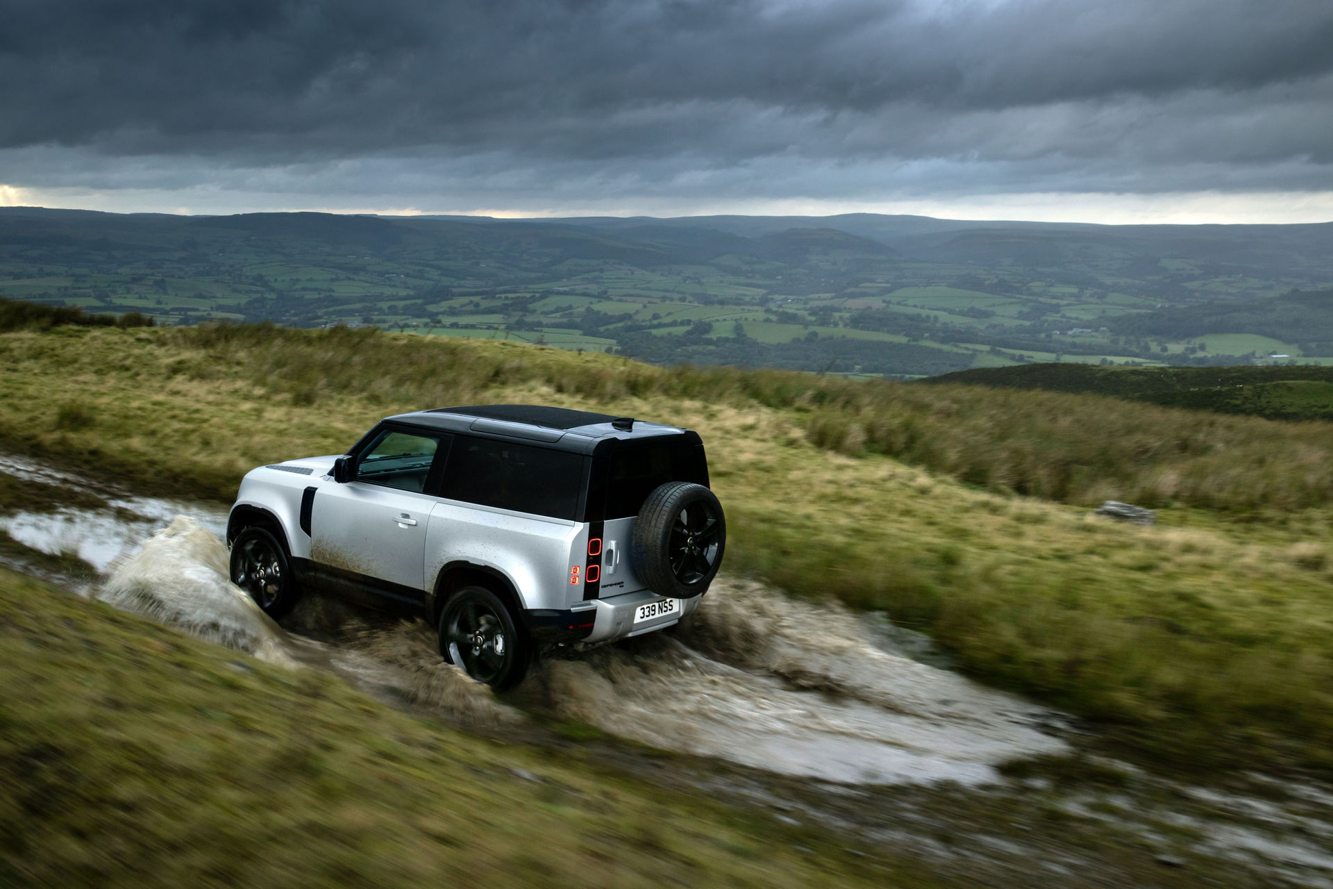Land Rover Defender Gets New Plug-In Hybrid And Diesel Variants