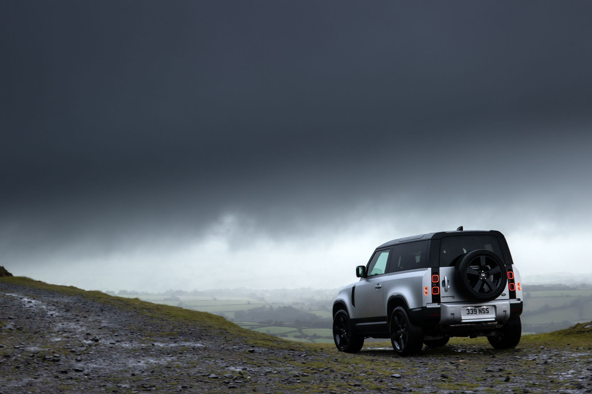 Land Rover Defender Gets New Plug-In Hybrid And Diesel Variants