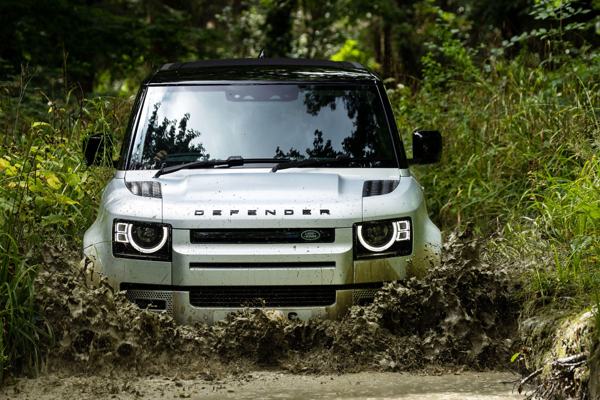 Land Rover Defender Gets New Plug-In Hybrid And Diesel Variants