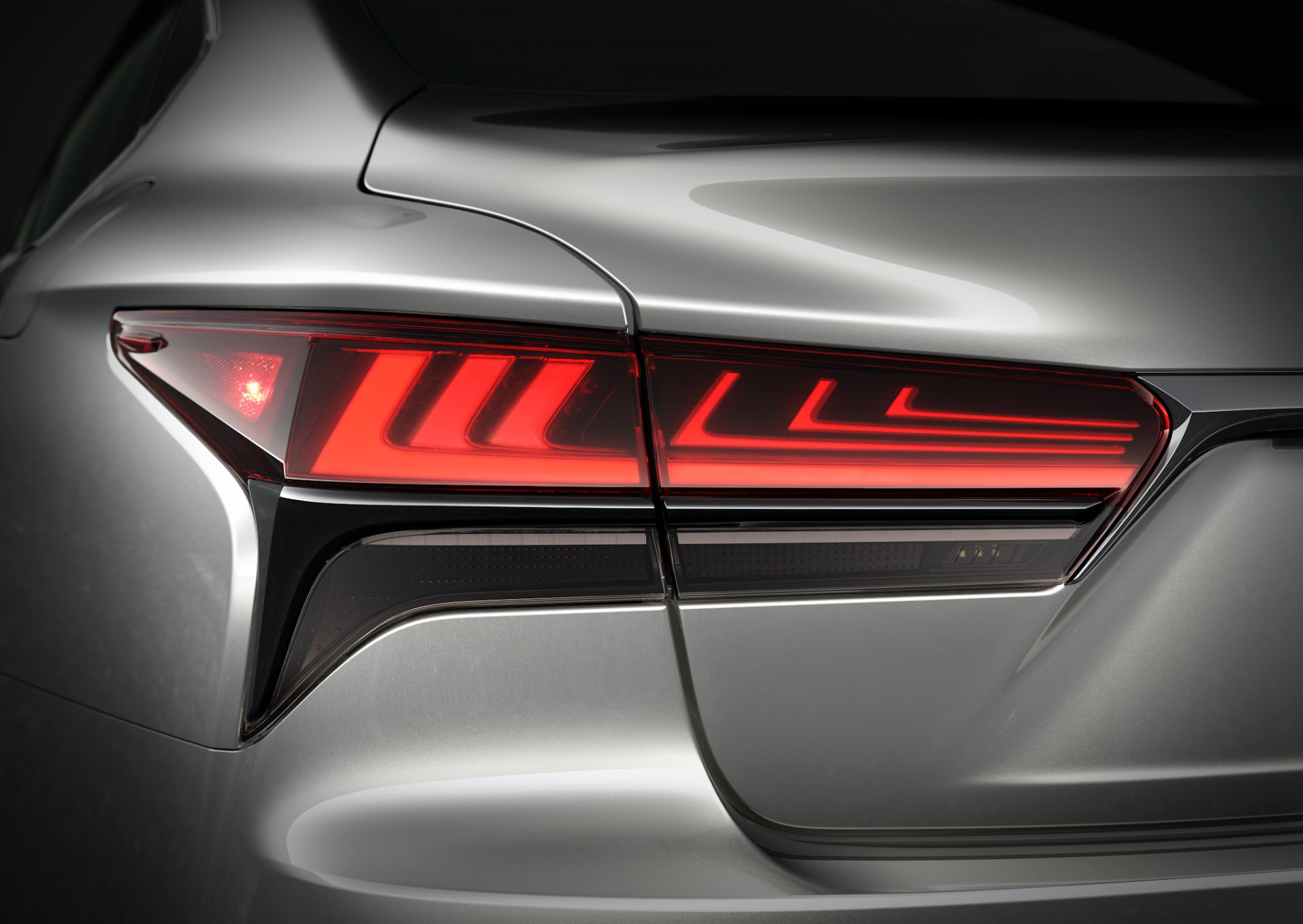2021 Lexus LS Facelift Makes European Debut, Will Be Hybrid-Only In The EU