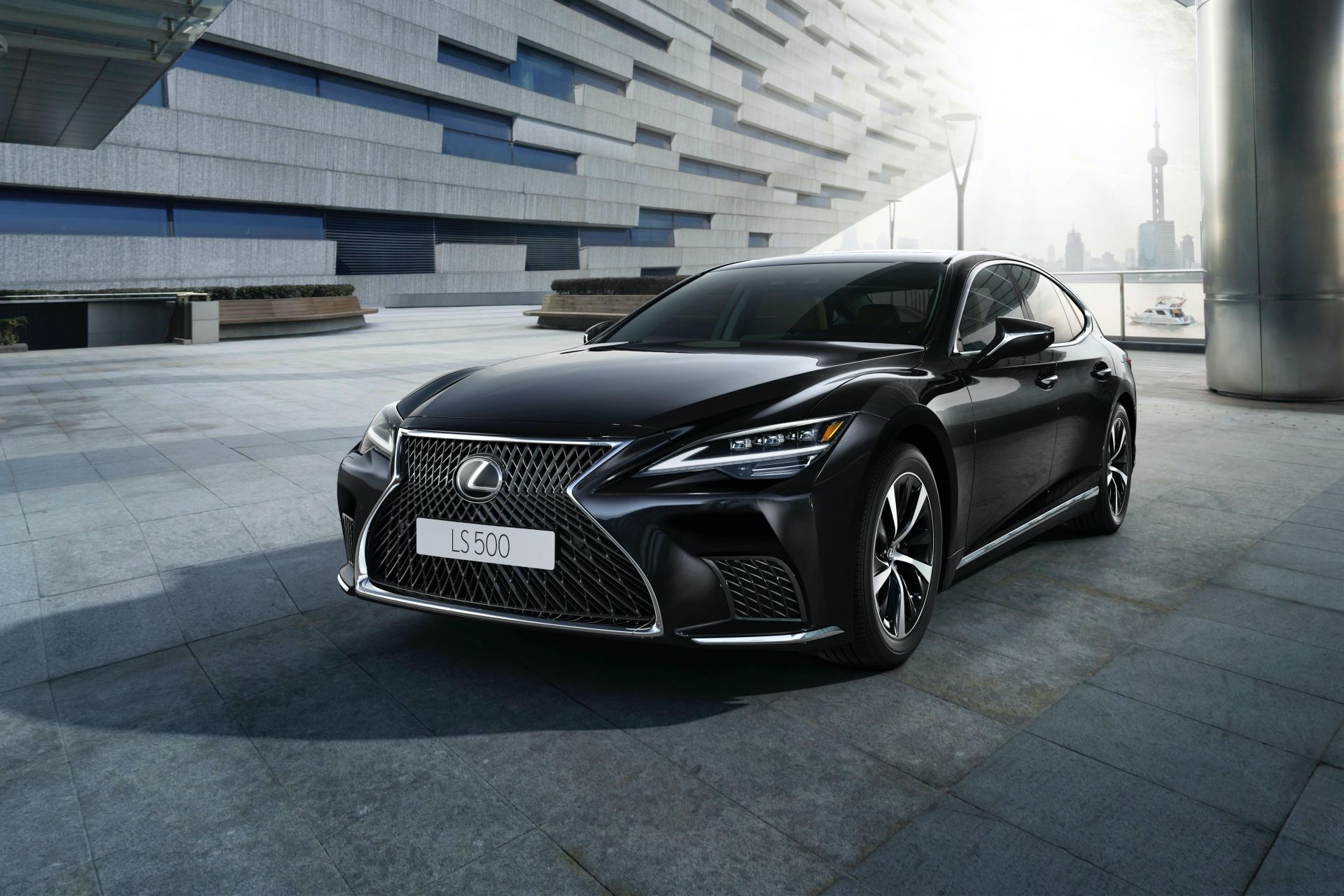 2021 Lexus LS Facelift Makes European Debut, Will Be Hybrid-Only In The EU