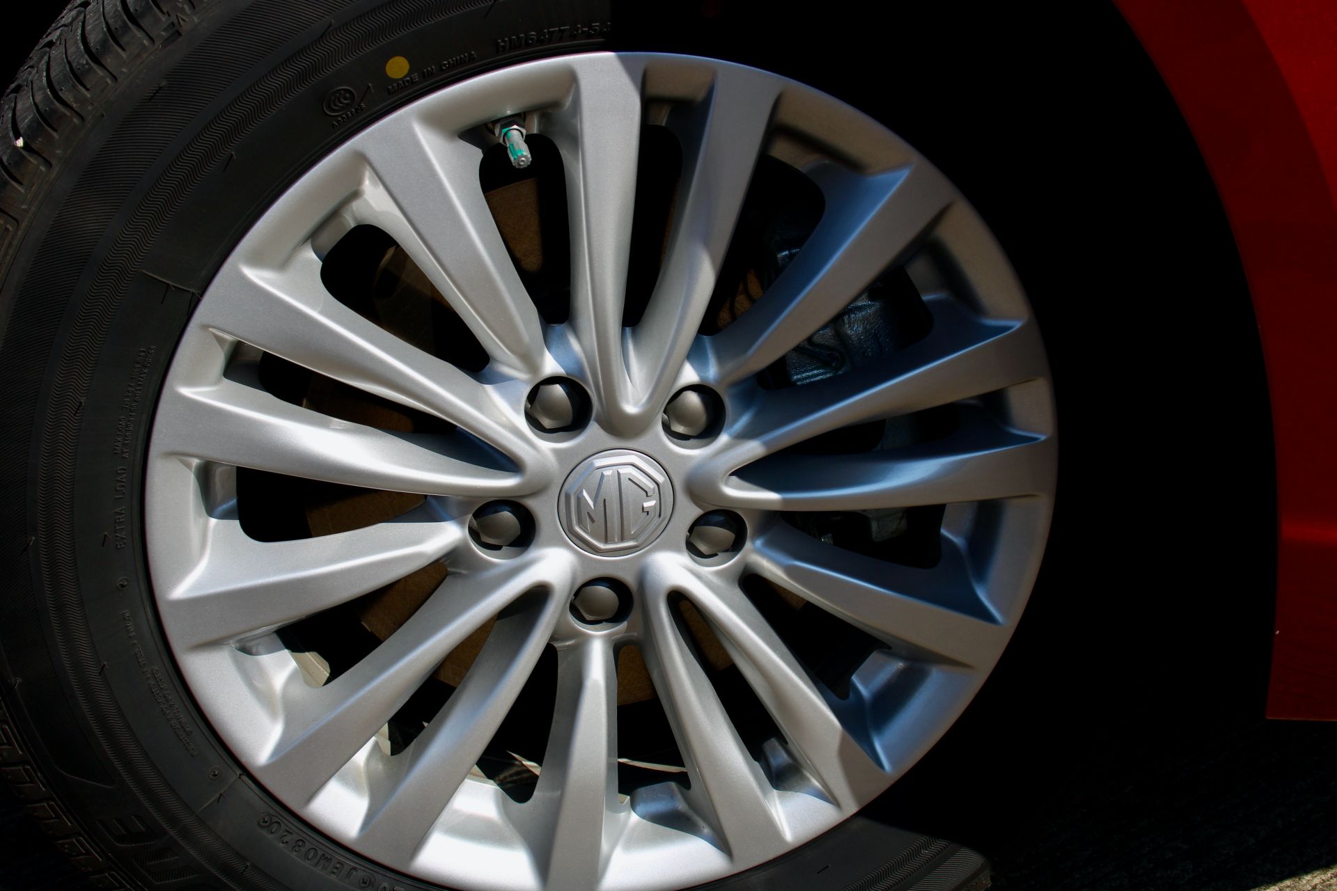 The 2021 MG5 Is An All-Electric 214-Mile Compact Estate That Looks Like A VW And Is Priced From £24,495