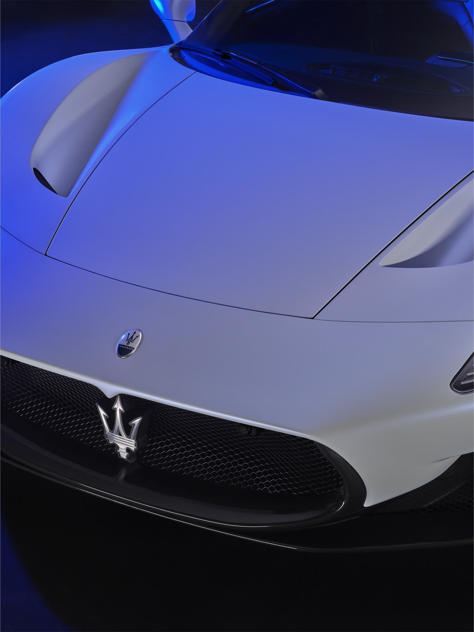 Maserati MC20 Debuts With 621 HP Twin-Turbo V6 And EV Option, Starts At $210,000