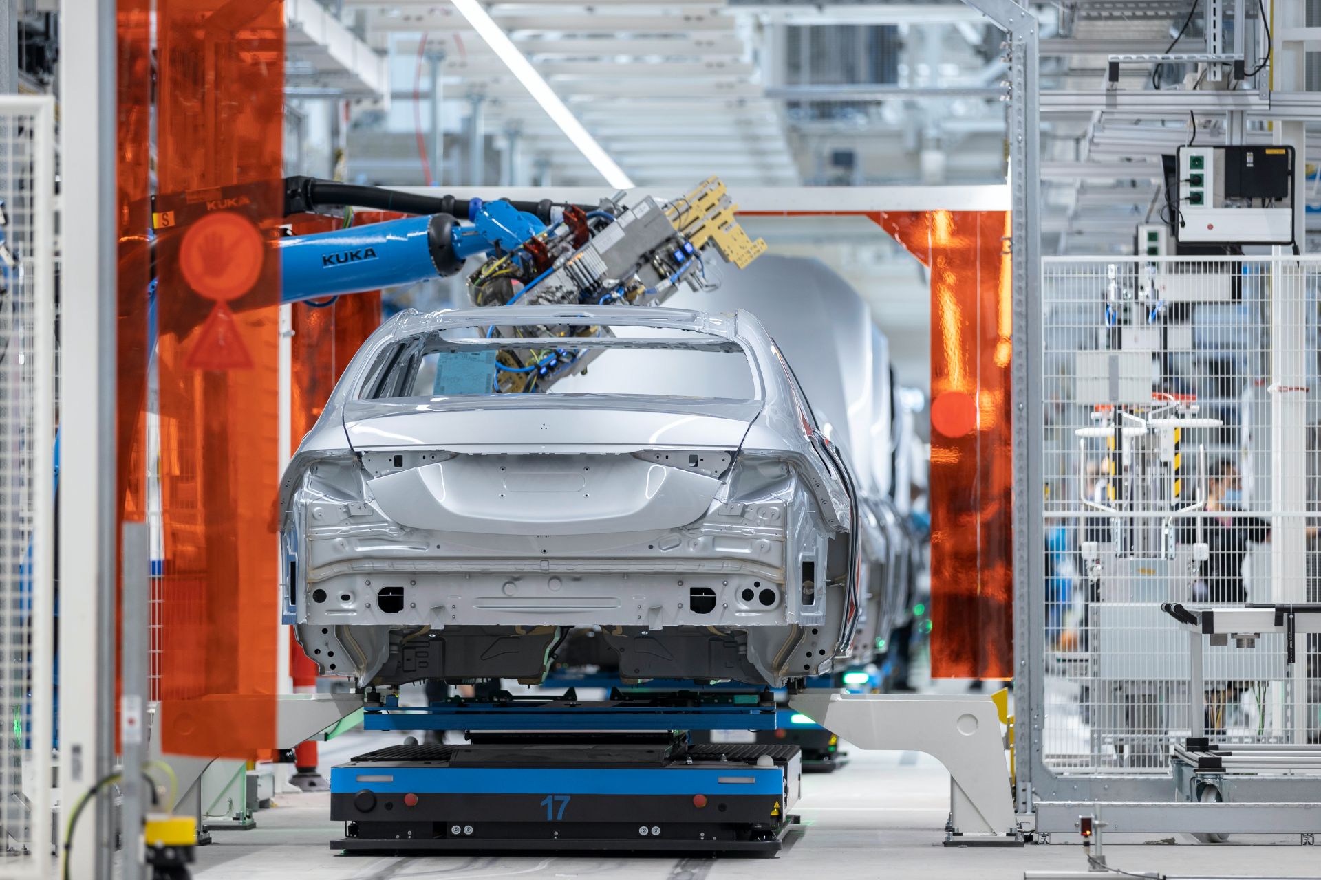 2021 Mercedes S-Class Already In Production At State Of The Art ‘Factory 56’