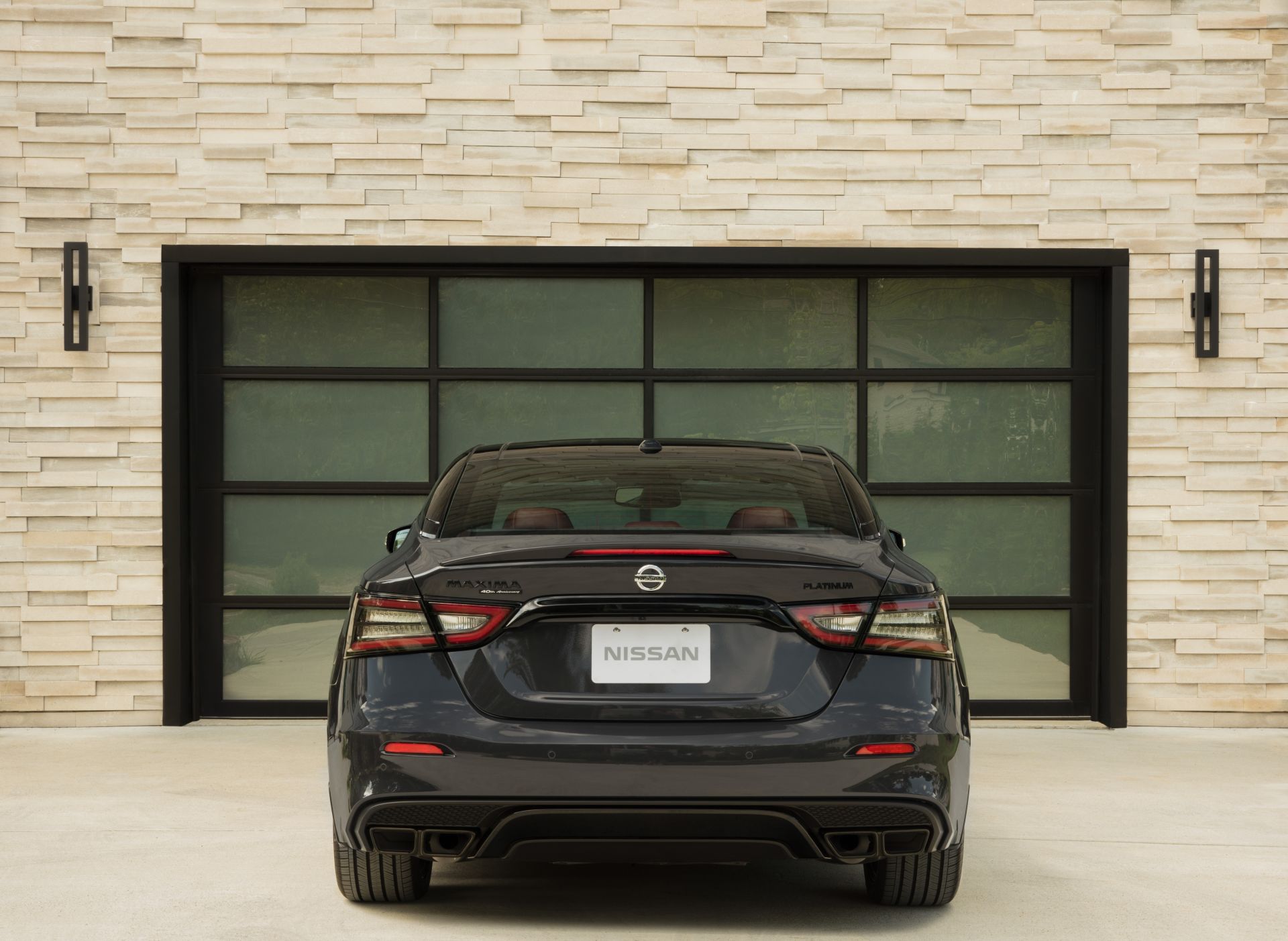 2021 Nissan Maxima 40th Anniversary Edition Headlines Model Year Changes