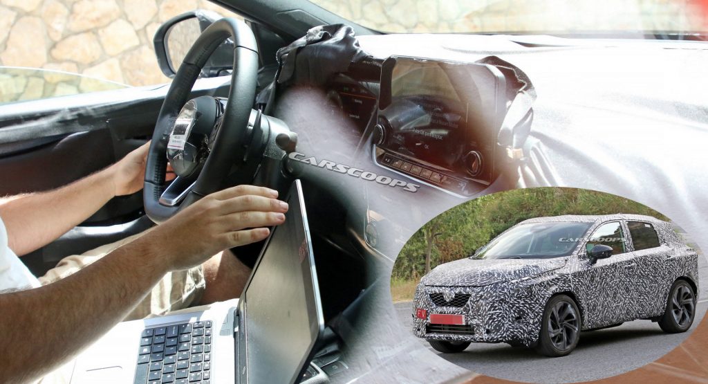  New Nissan Qashqai / Rogue Sport Spied Inside And Out, Will Feature A Digital Instrument Cluster
