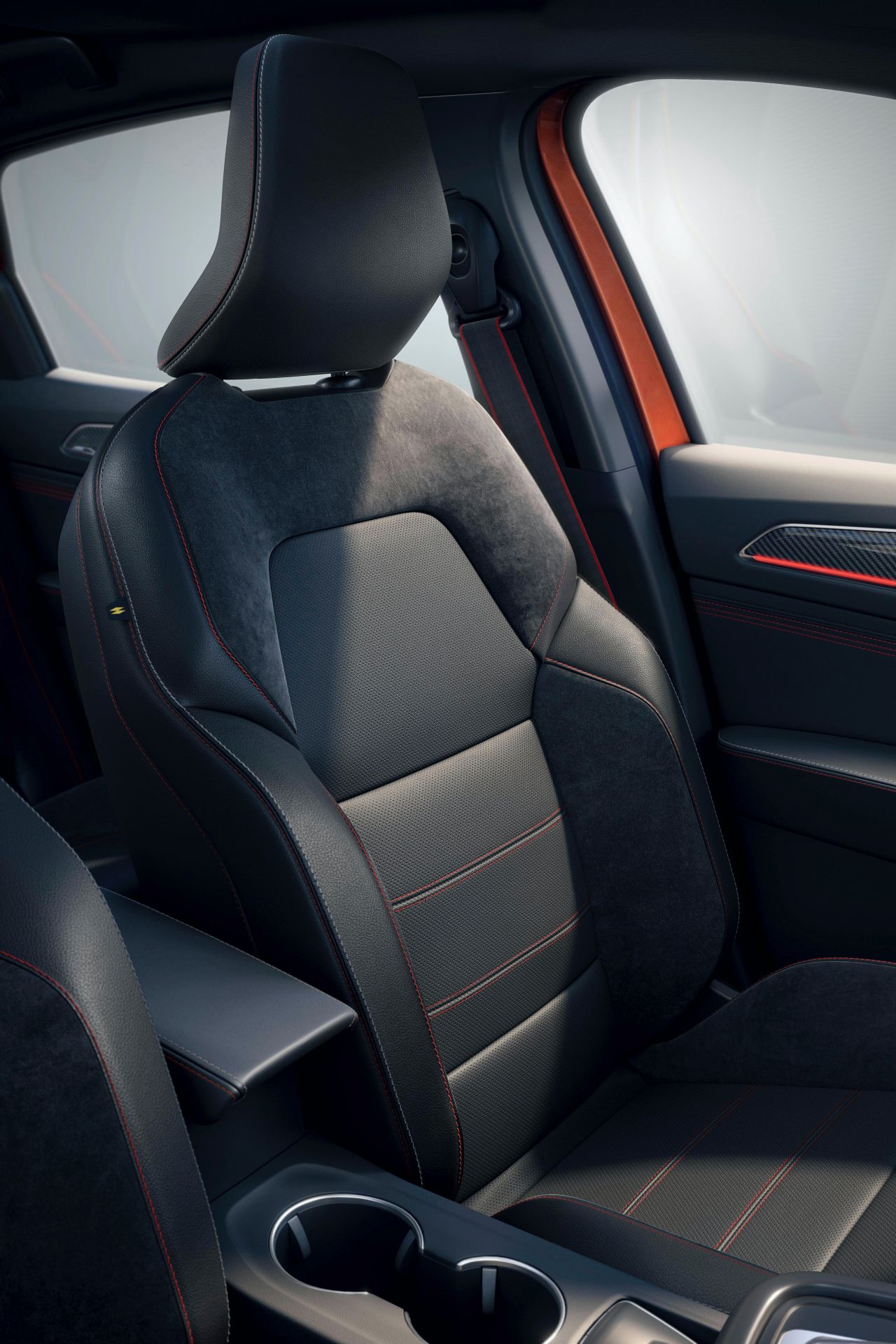 Renault Arkana Finally Coming To Europe In 2021 With All-Hybrid Lineup