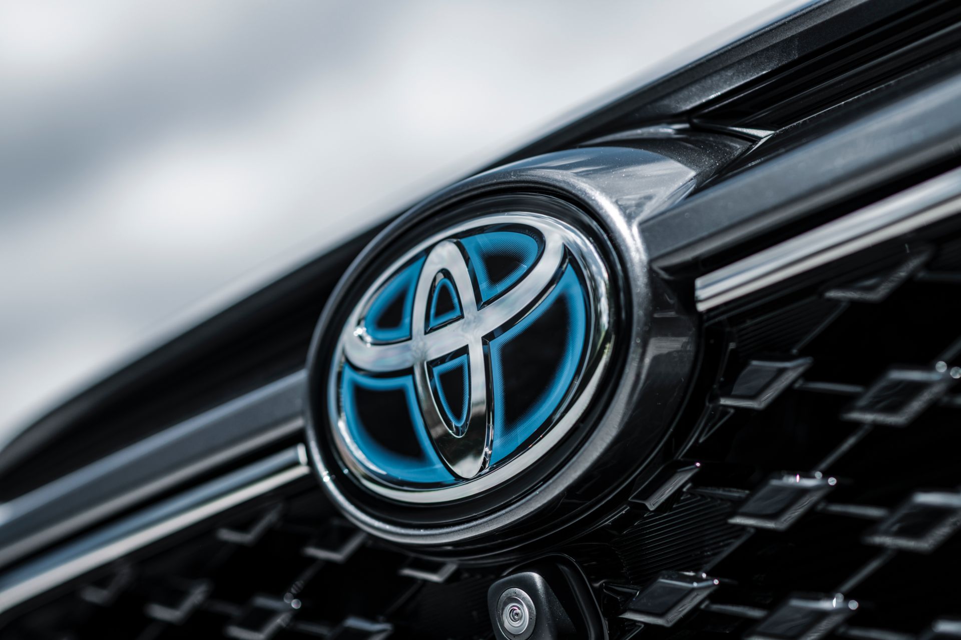 Europe’s 2021 Toyota RAV4 Plug-In Hybrid Offers 46-Mile EV Range