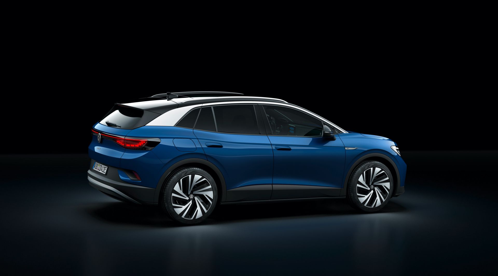 2021 VW ID.4 EV Offers 250 Mile-Range, 201HP RWD Powertrain For $39,995