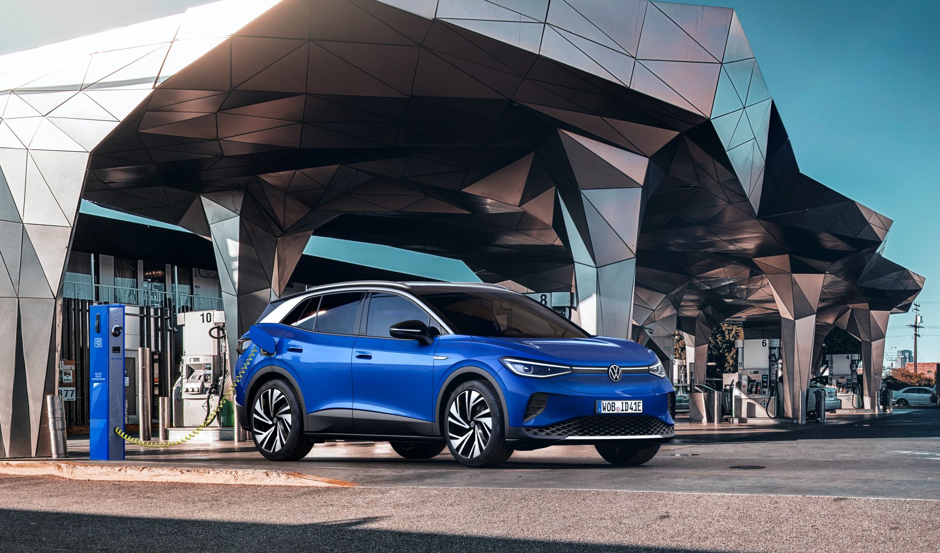 2021 VW ID.4 EV Offers 250 Mile-Range, 201HP RWD Powertrain For $39,995
