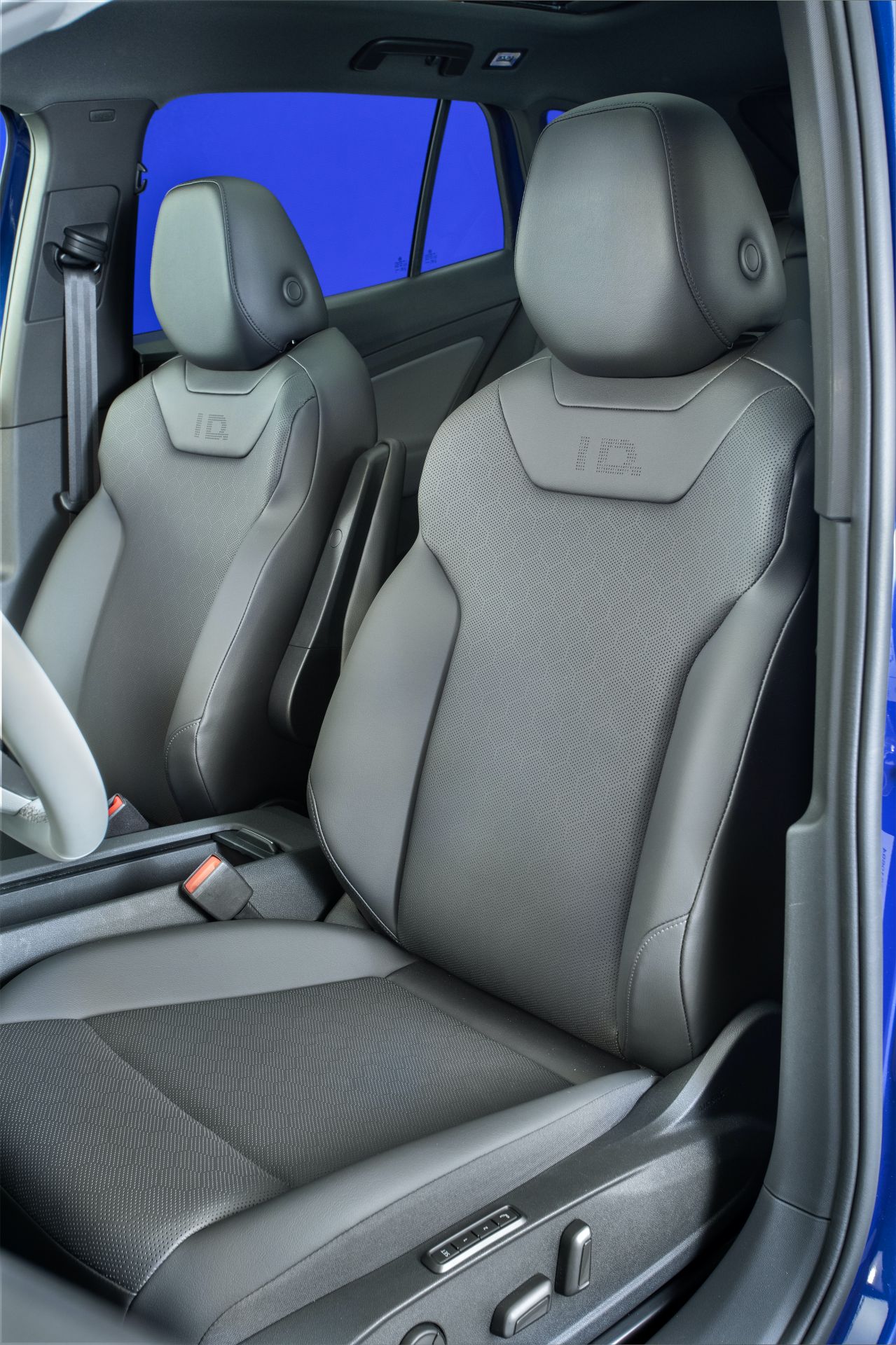 2021 VW ID.4 EV Offers 250 Mile-Range, 201HP RWD Powertrain For $39,995