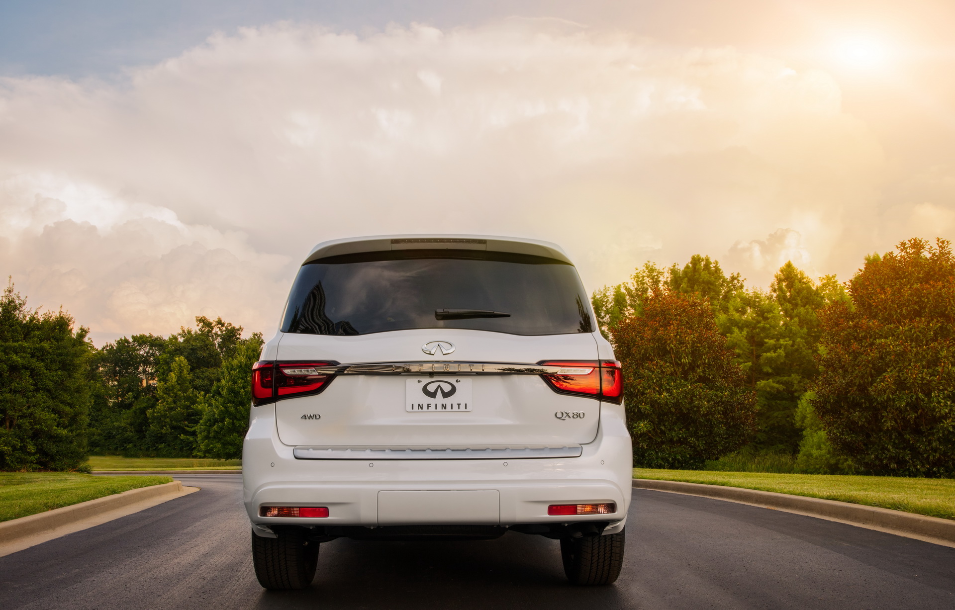 2021 Infiniti QX80 Gains Fresh Tech, New Grades And $69,050 Starting MSRP