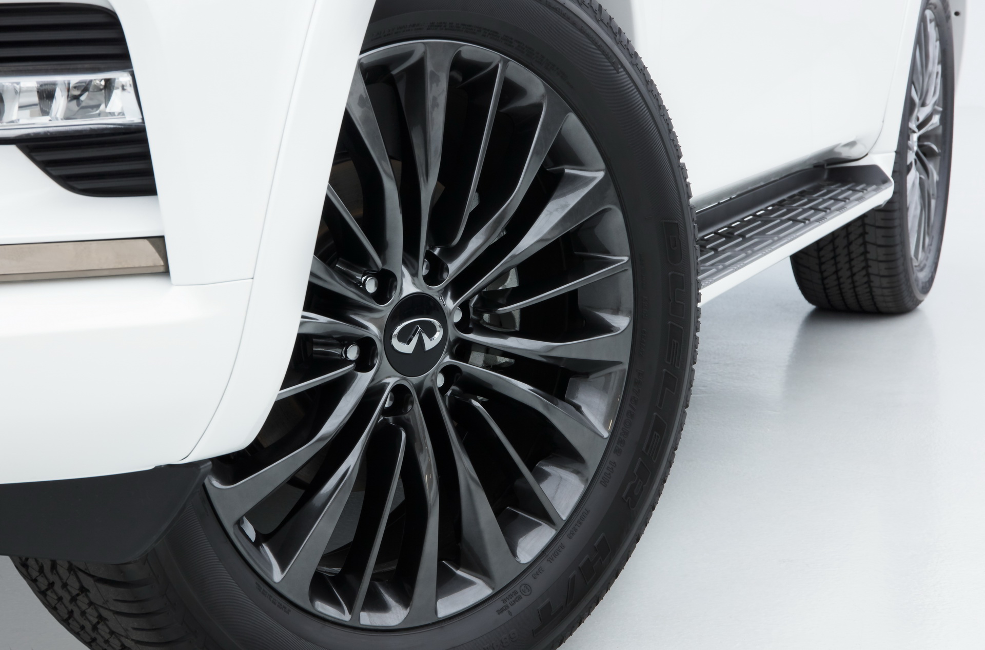 2021 Infiniti QX80 Gains Fresh Tech, New Grades And $69,050 Starting MSRP