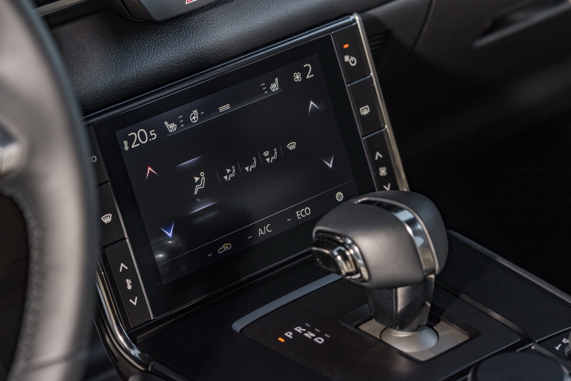 2021 Mazda MX-30 Wants To Make You Go Electric With A £28,545 UK Starting Price