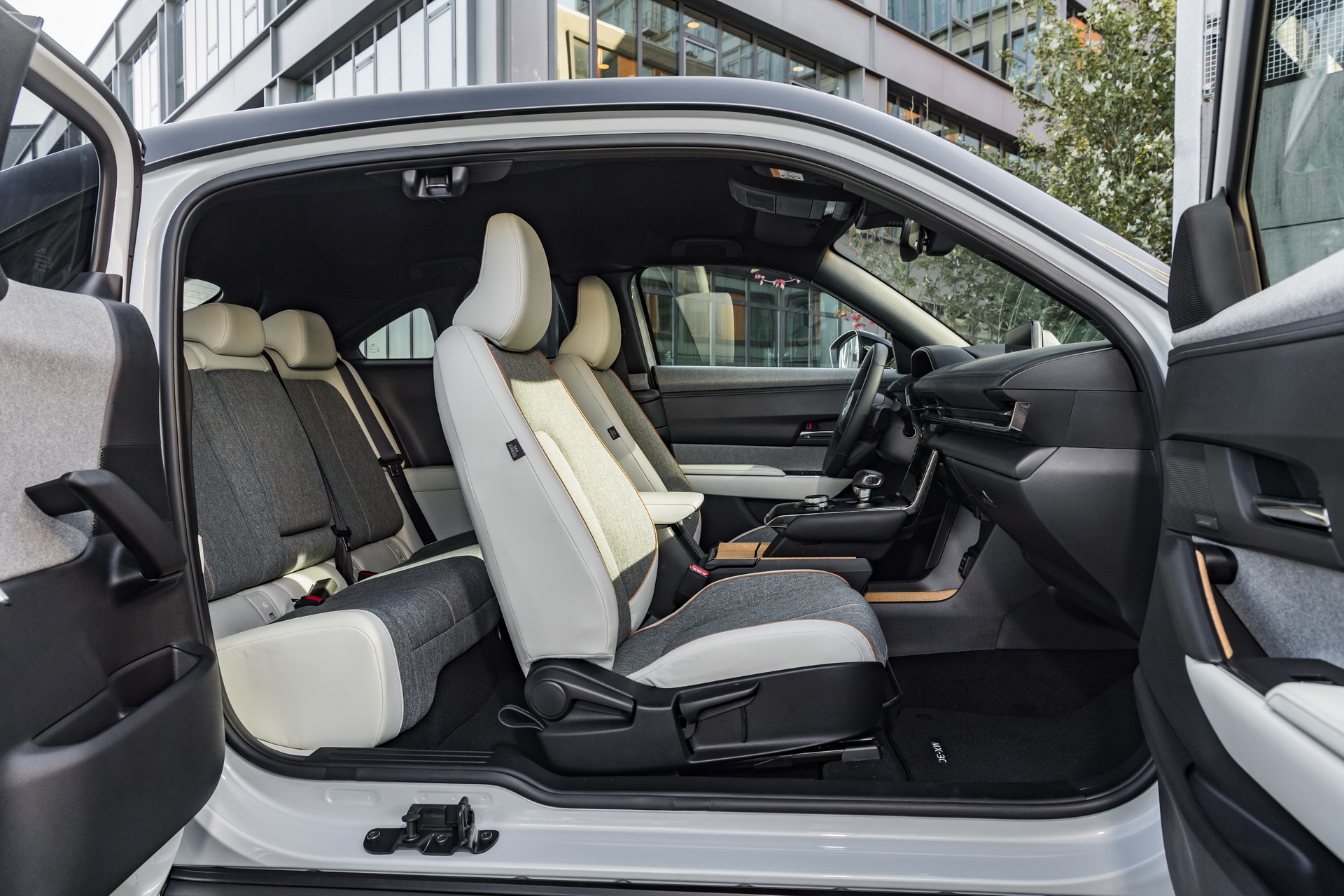 2021 Mazda MX-30 Wants To Make You Go Electric With A £28,545 UK Starting Price