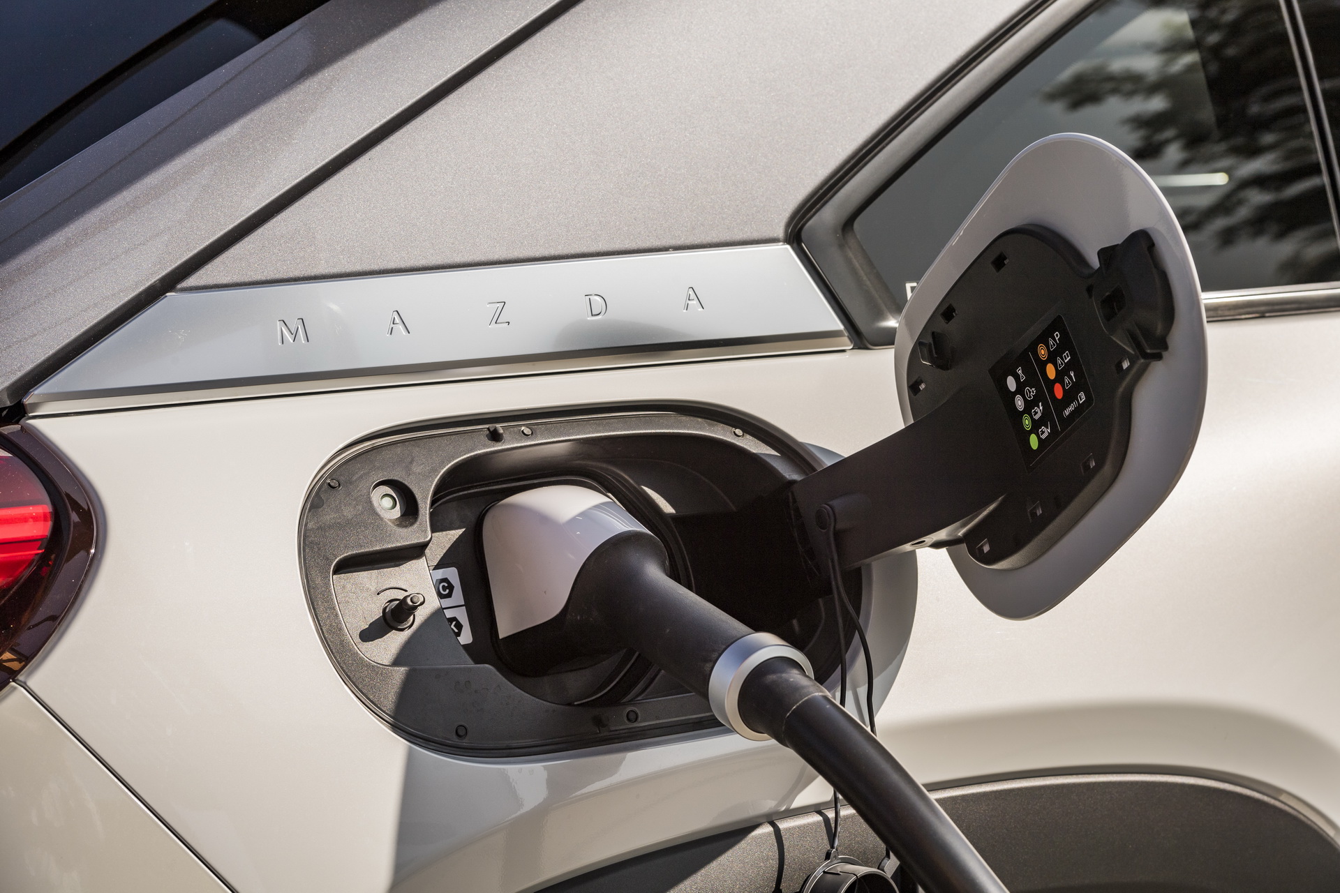 2021 Mazda MX-30 Wants To Make You Go Electric With A £28,545 UK Starting Price