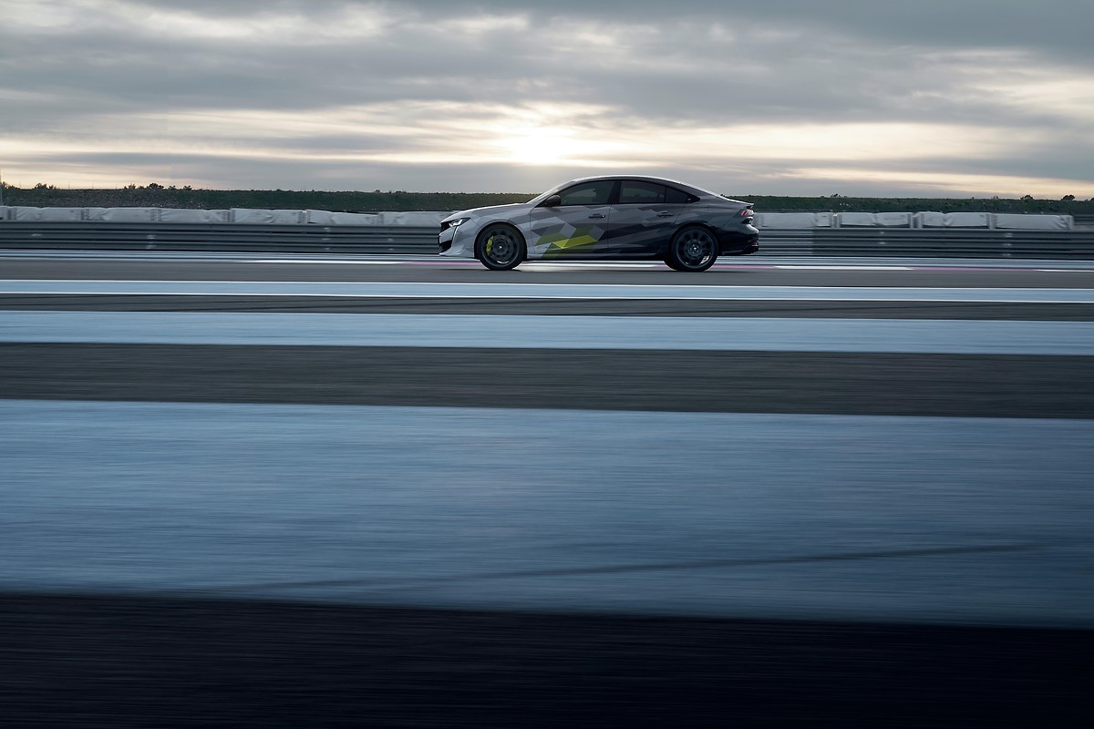 New 508 PSE Is Peugeot’s Most Powerful Road Car Ever