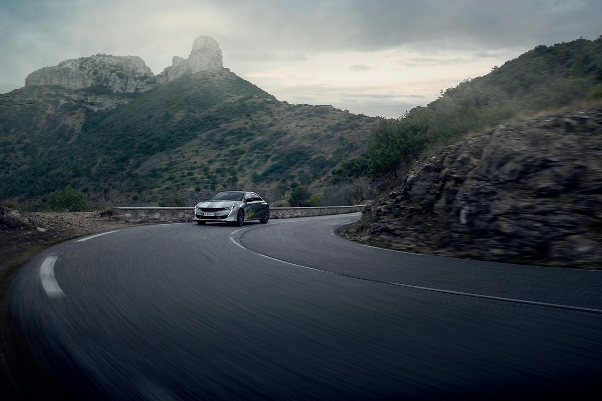 New 508 PSE Is Peugeot’s Most Powerful Road Car Ever