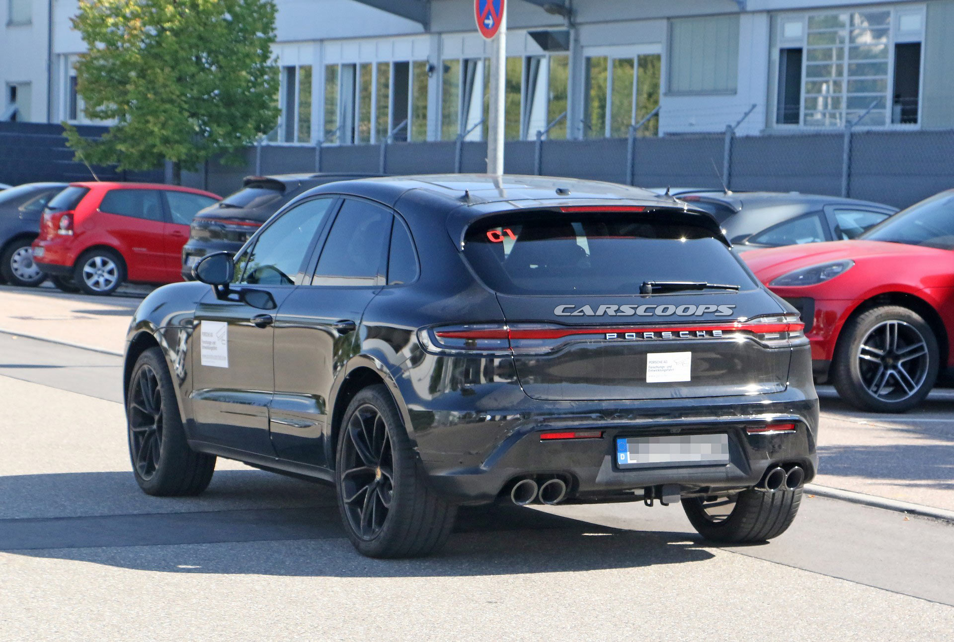 Facelifted Porsche Macan Spied Inside And Out, Will Be Sold Alongside The Upcoming Electric Version