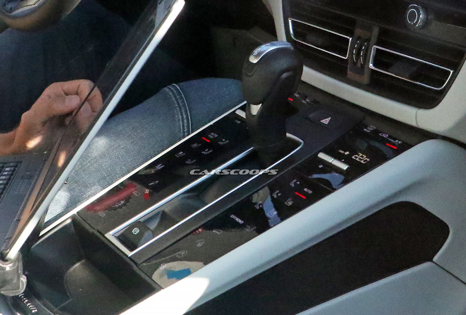 Facelifted Porsche Macan Spied Inside And Out, Will Be Sold Alongside The Upcoming Electric Version