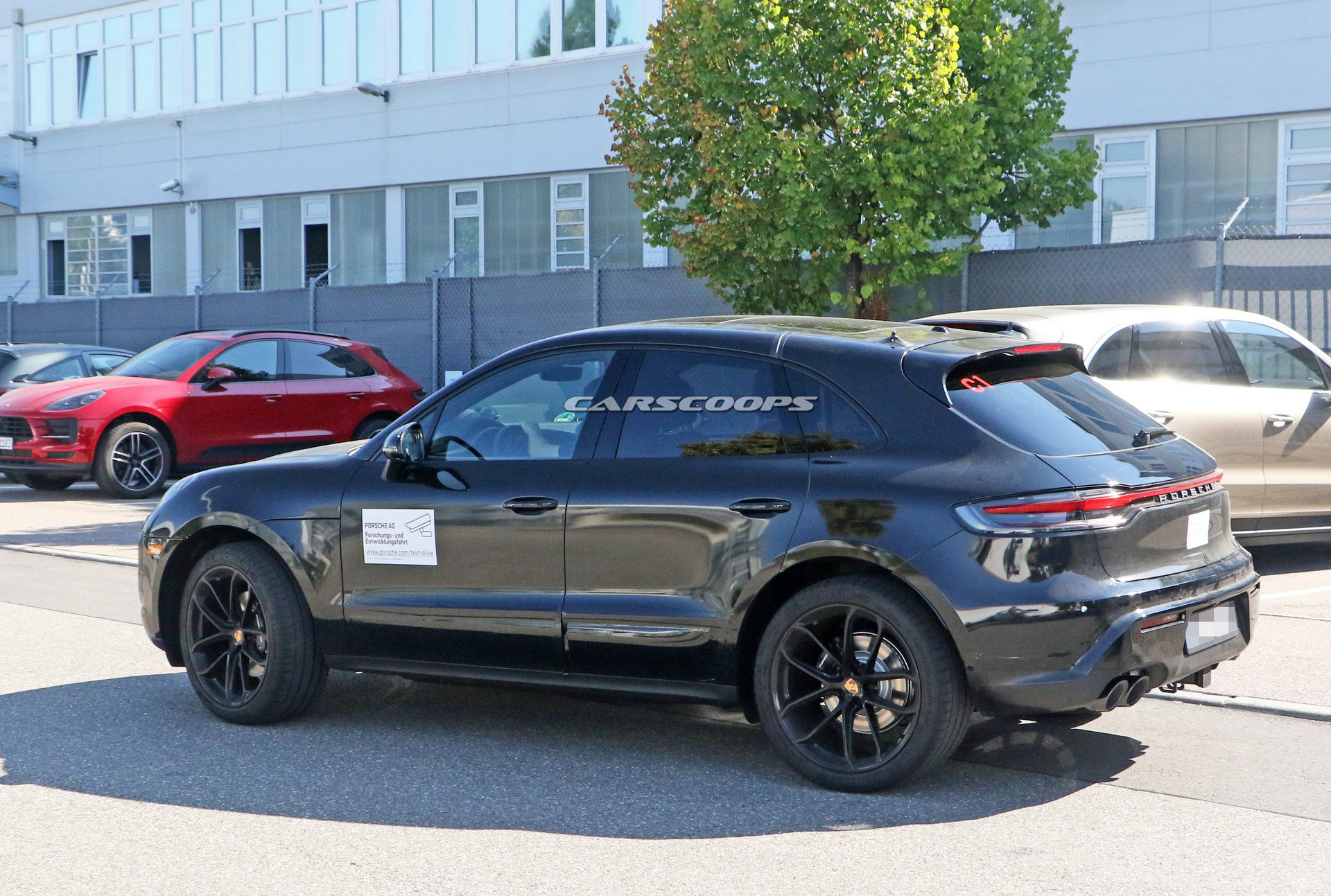Facelifted Porsche Macan Spied Inside And Out, Will Be Sold Alongside The Upcoming Electric Version