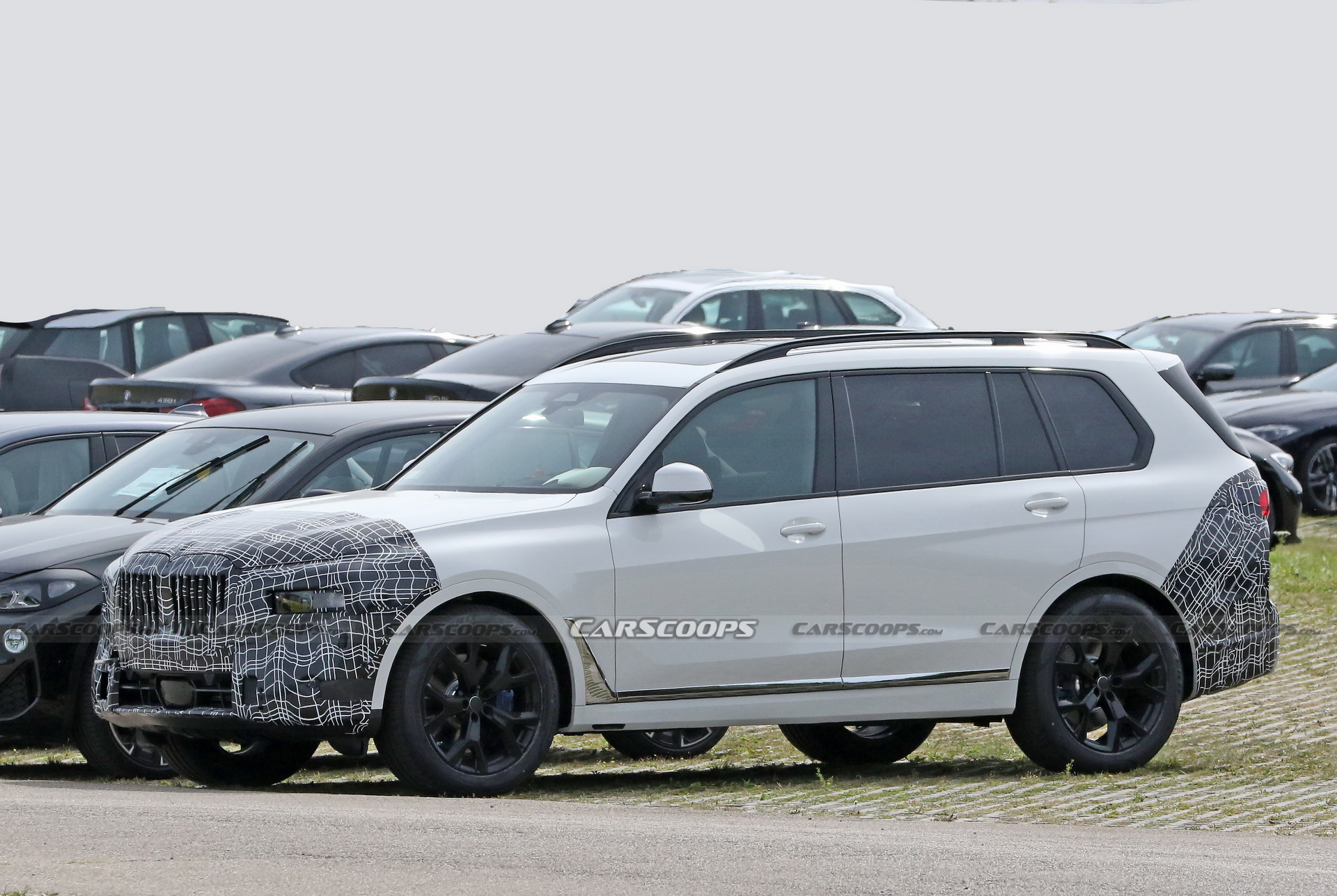 BMW Appears To Have Started Work On The Facelifted X7