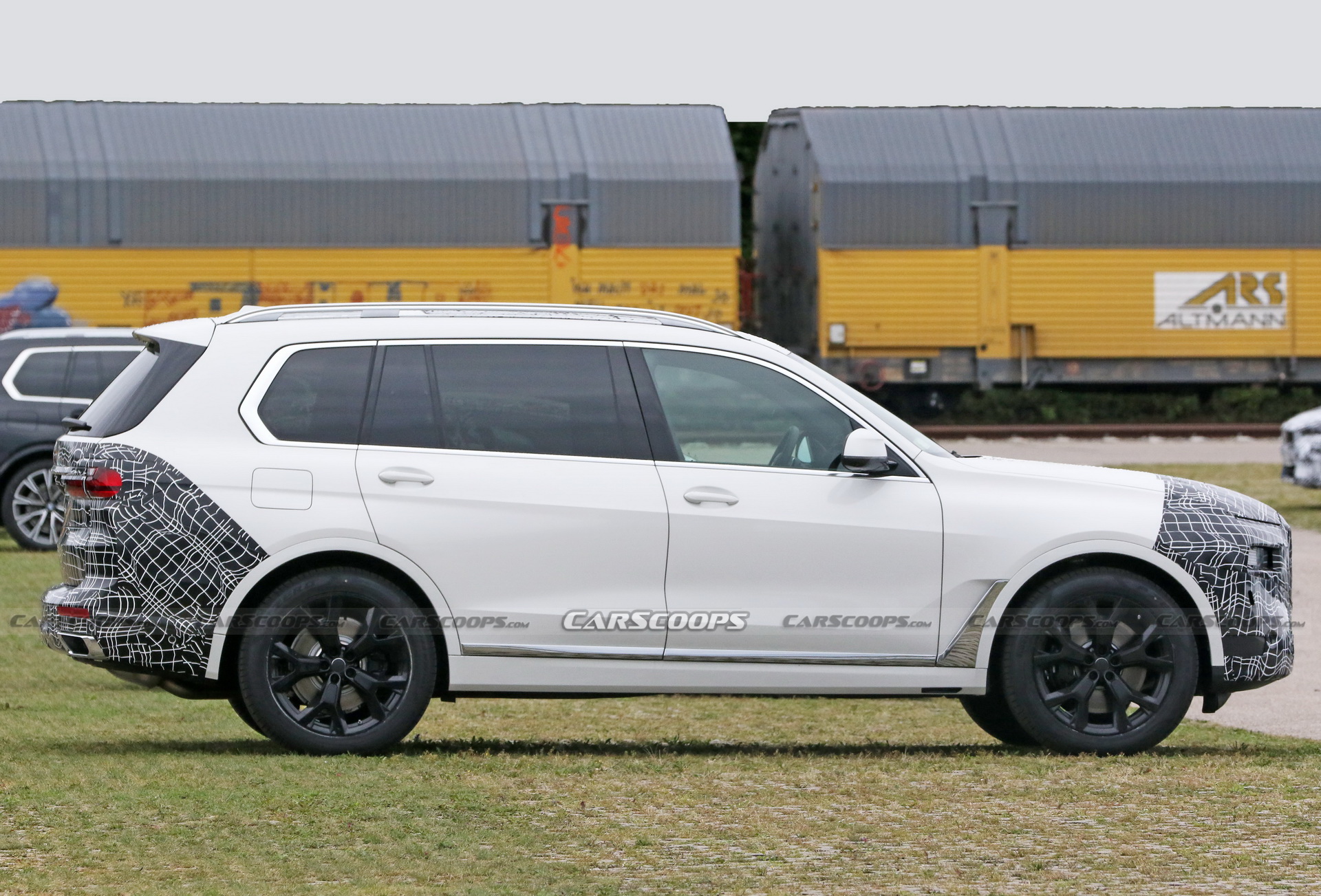 BMW Appears To Have Started Work On The Facelifted X7