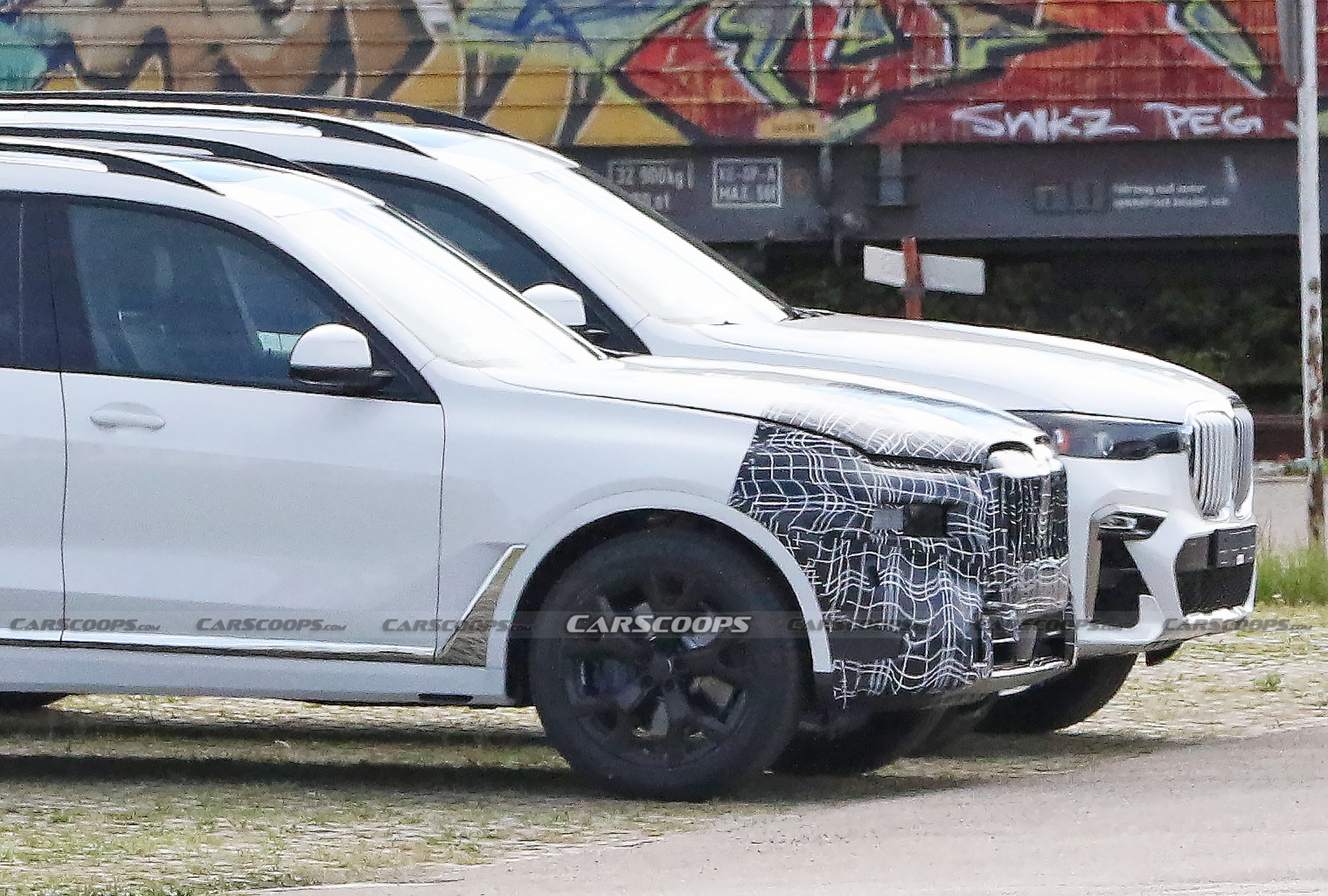 BMW Appears To Have Started Work On The Facelifted X7