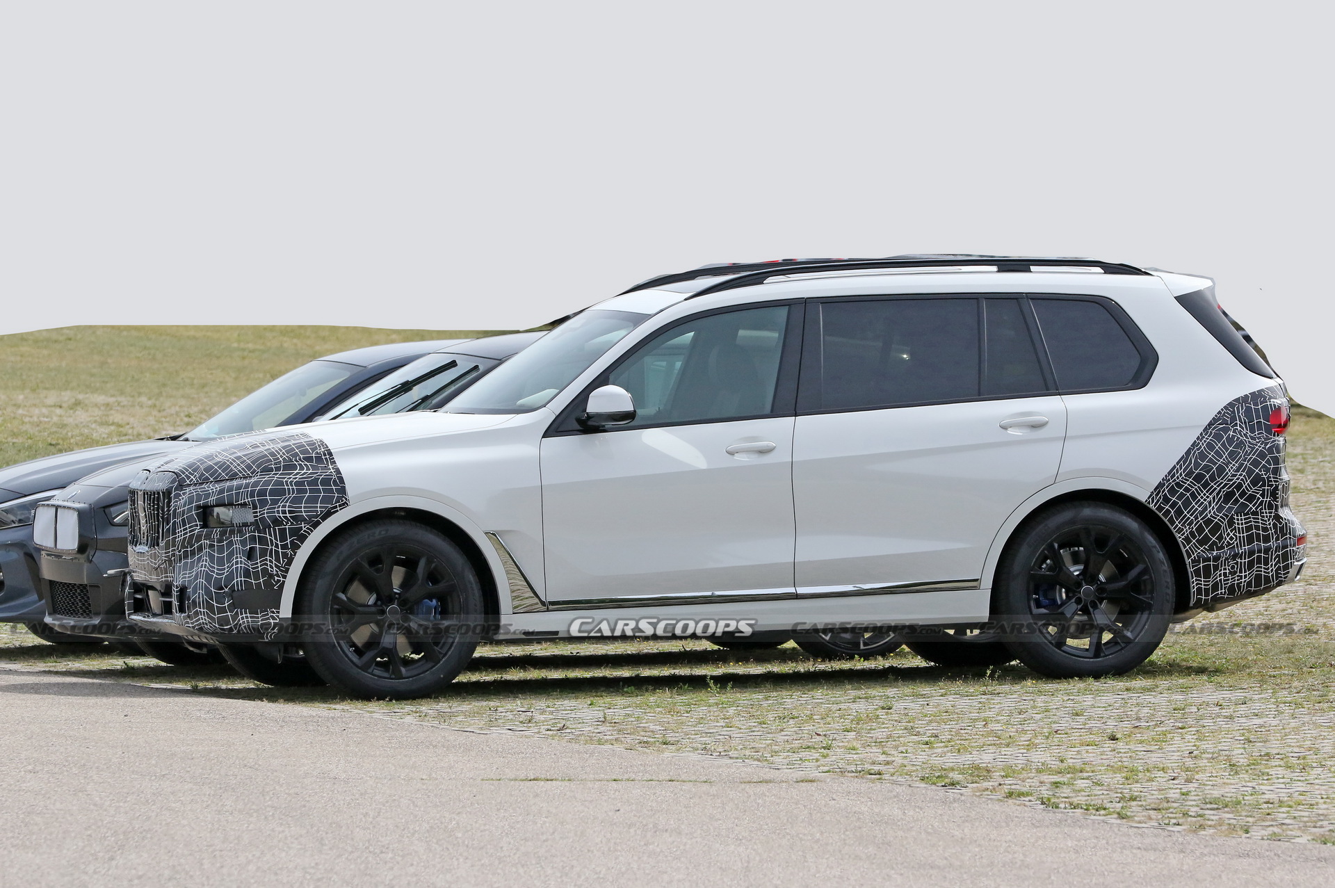 BMW Appears To Have Started Work On The Facelifted X7